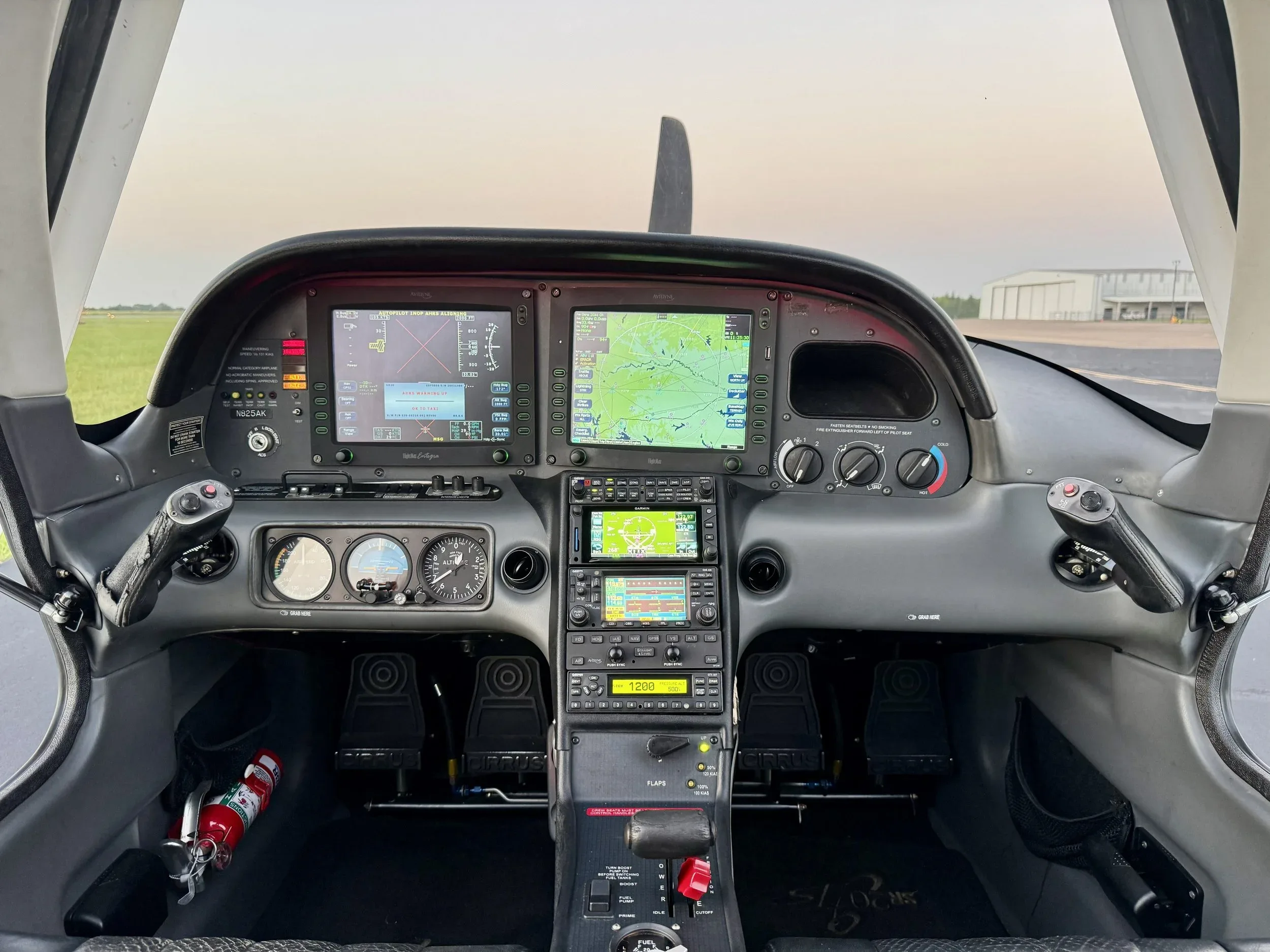 Cockpit and instrument panel of a 2007 Zane Co Aero SR20 G2 GTS.