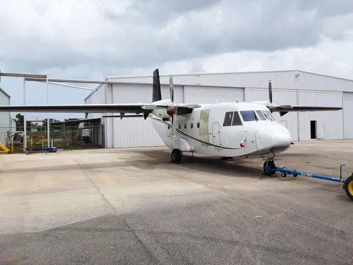 Exterior view of a 1984 CASA 212-200, N606AR.