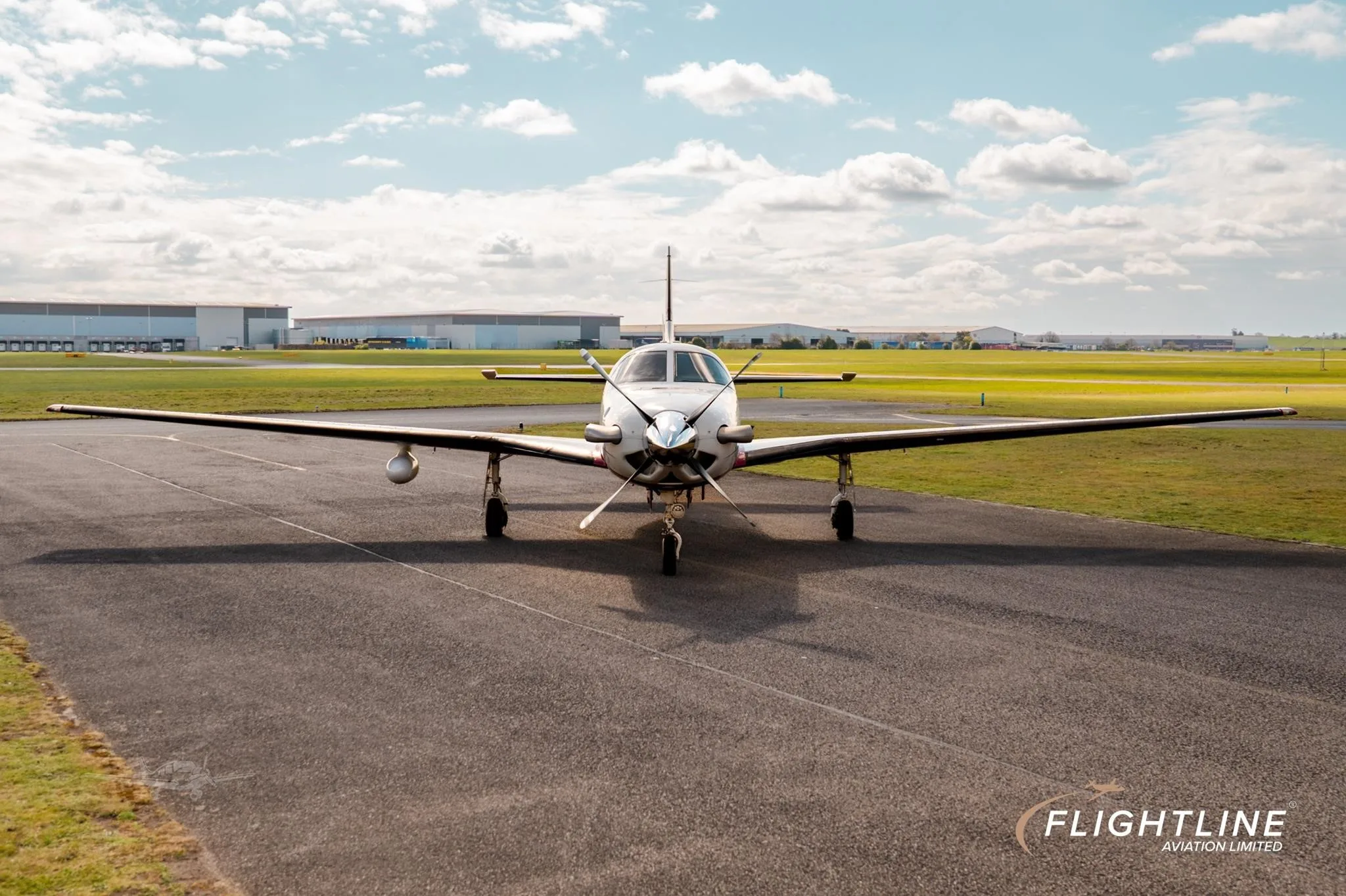 Exterior view of a 2006 PIPER MERIDIAN, 2-DITO.