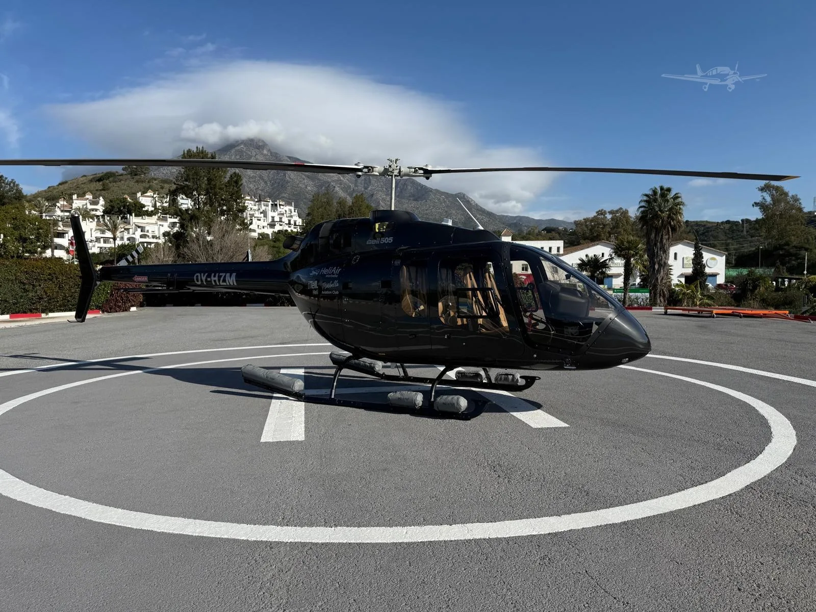 Exterior view of a 2018 BELL 505 JET RANGER X, OY-HZM.