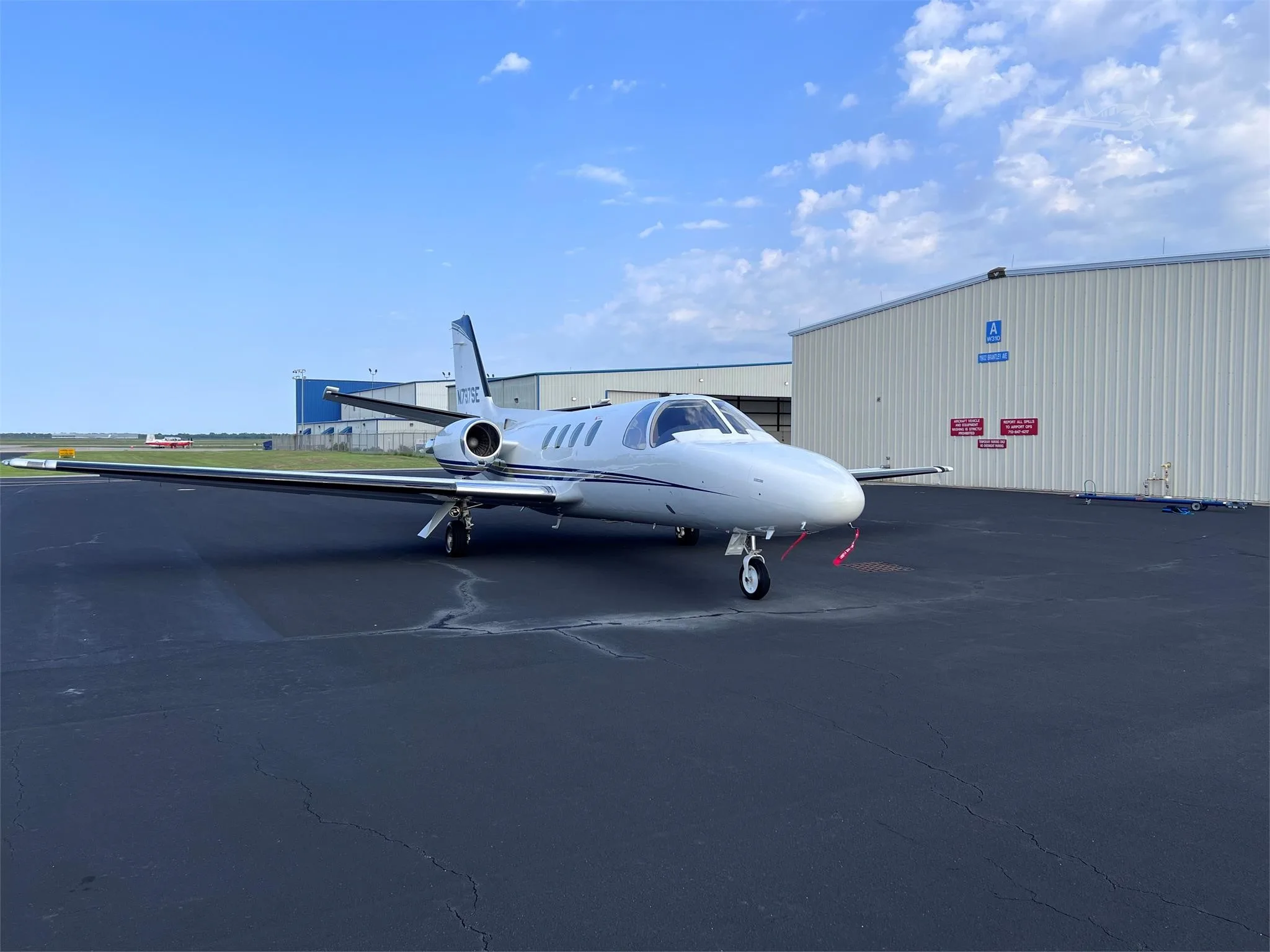Exterior view of a 1980 CESSNA CITATION ISP, N797SE.