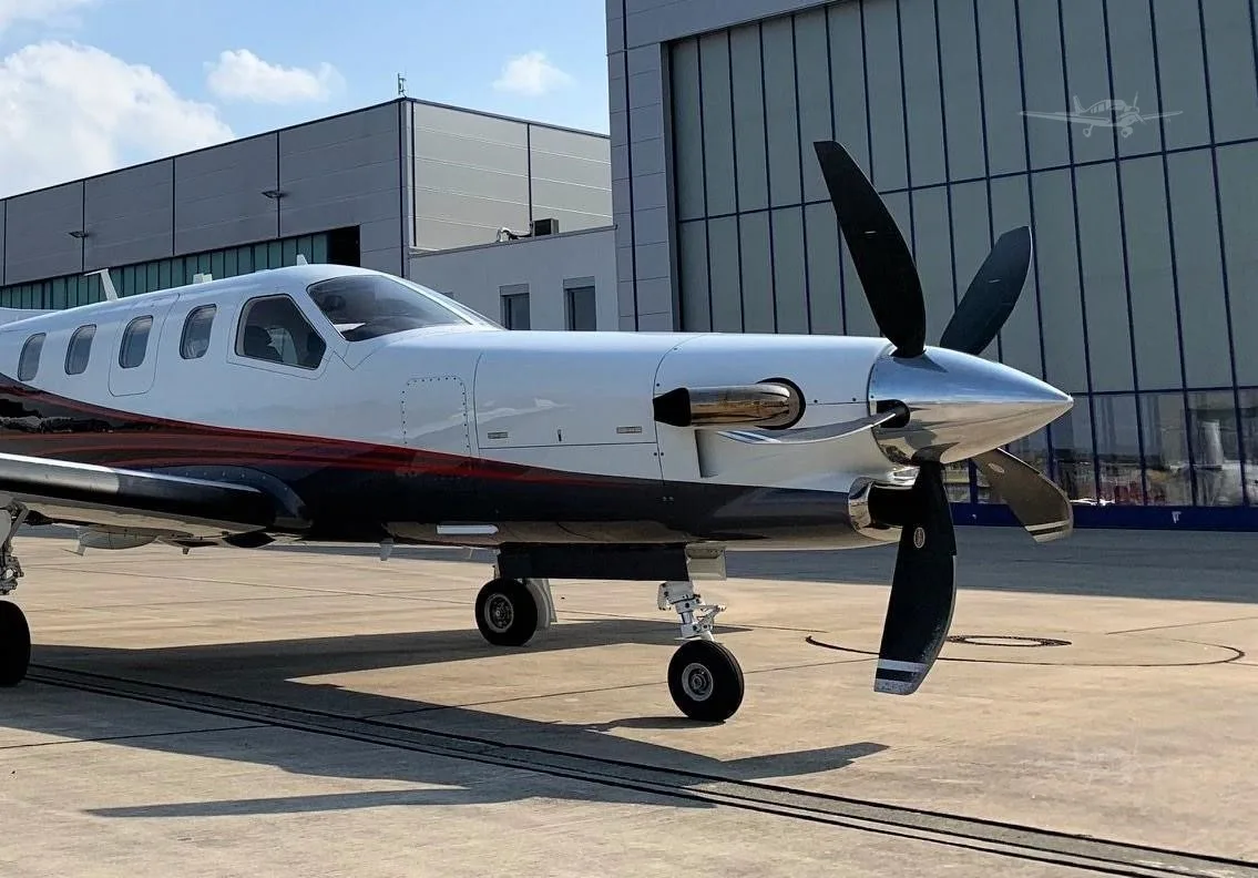 Exterior view of a 2015 DAHER TBM 900, D-FSBG.