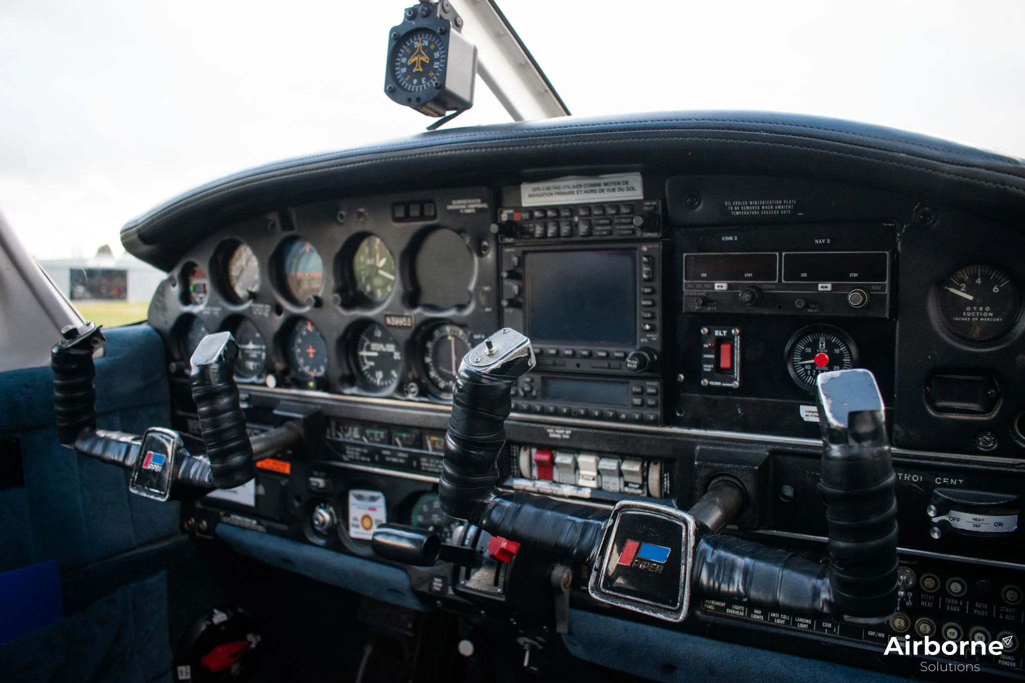 Cockpit and instrument panel of a 1978 Piper PA-28-161 Cherokee Warrior II.