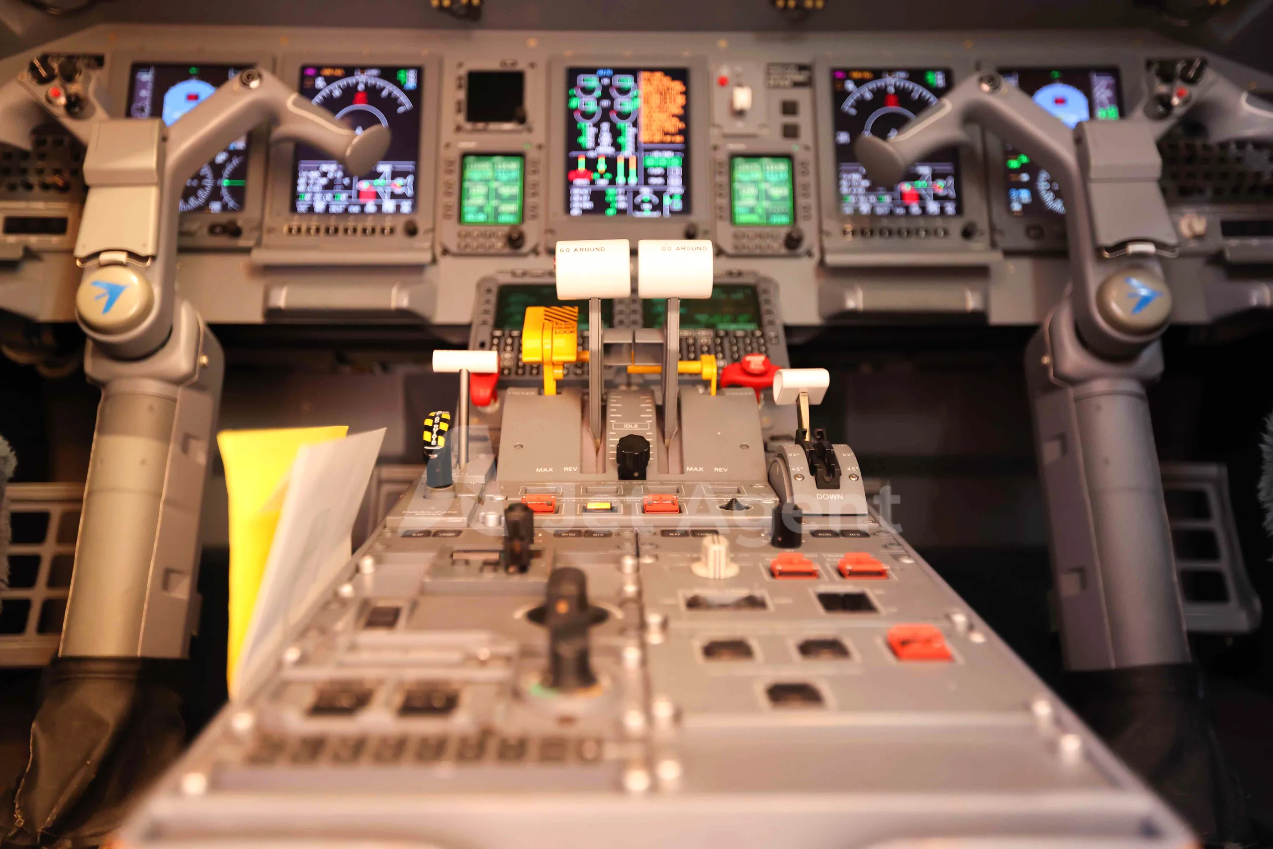 Cockpit and instrument panel of a 2011 Embraer legacy 650 2.