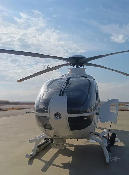 Exterior view of a 2006 EUROCOPTER EC135T2+.