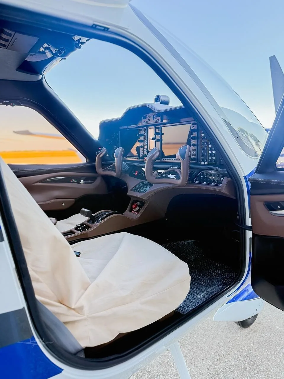 2025 Tecnam P2010 Gran Lusso