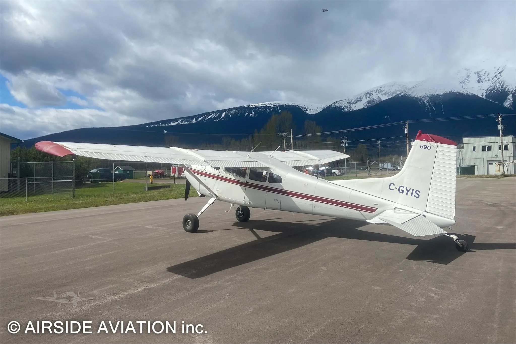 Exterior view of a 1976 CESSNA A185F FLOATPLANE, C-GYIS.