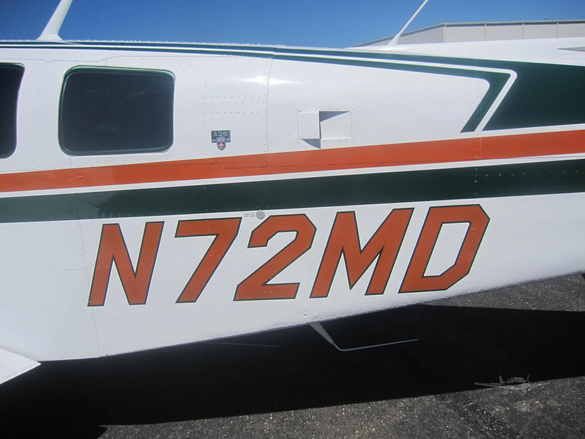 Exterior view of a 1977 BEECHCRAFT A36 BONANZA, N72MD.