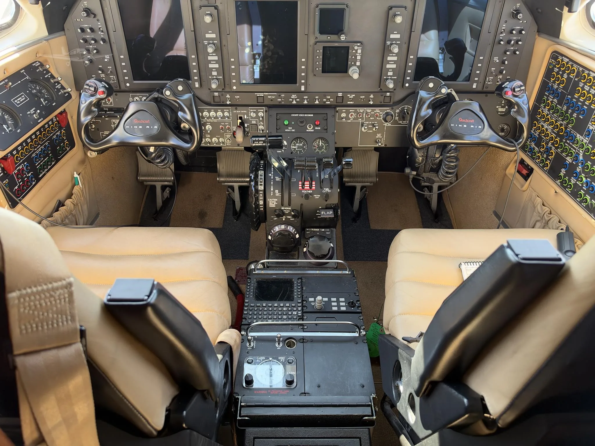 Cockpit and instrument panel of a 2013 BEECHCRAFT KING AIR C90GTX.