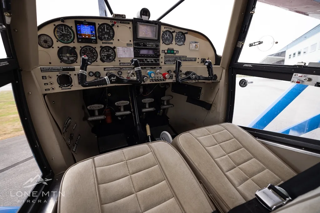 Cockpit and instrument panel of a 1999 Maule M-7-235C.