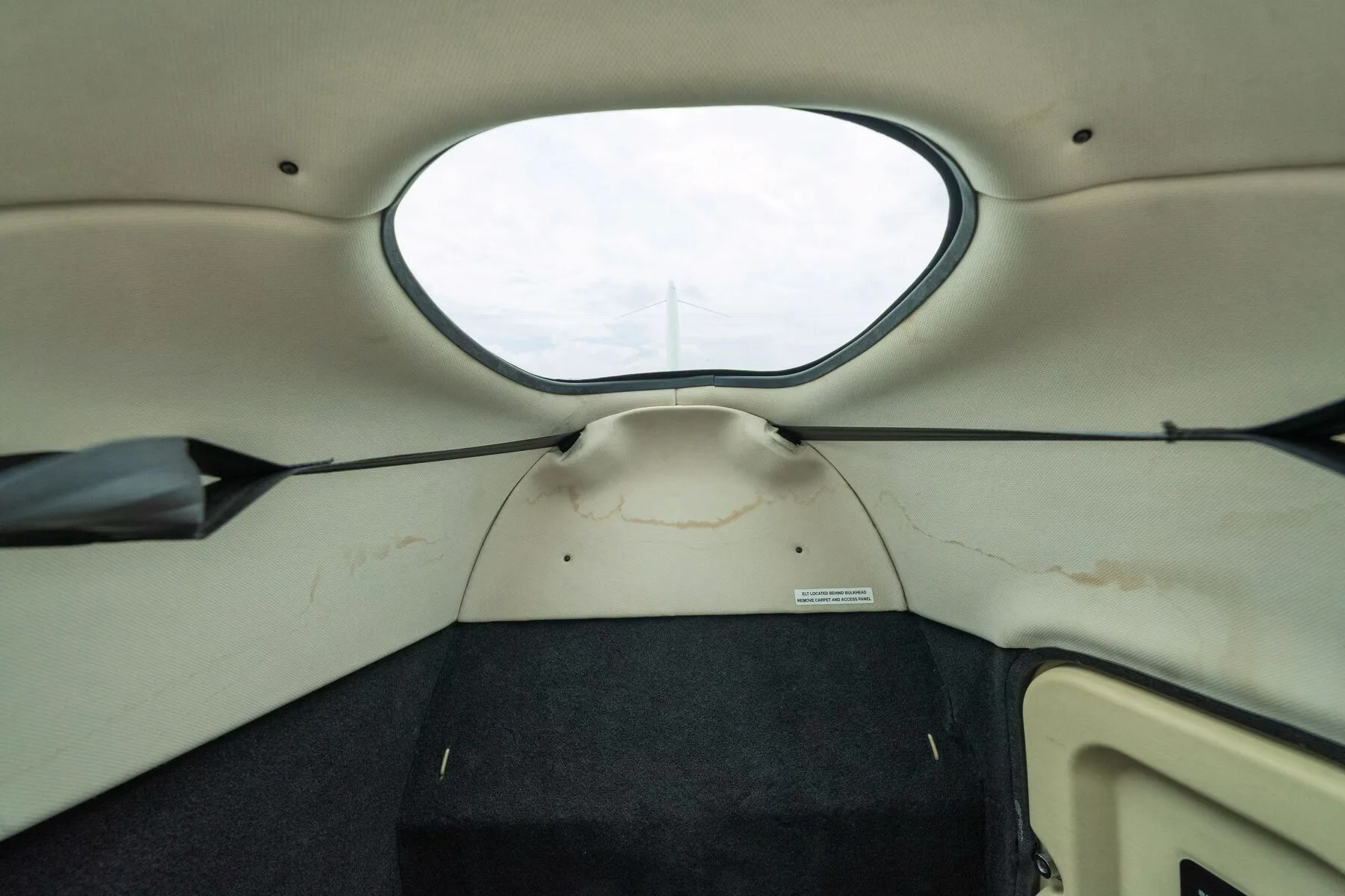 Cabin interior of a 2006 Cirrus SR22-G2 GTS.