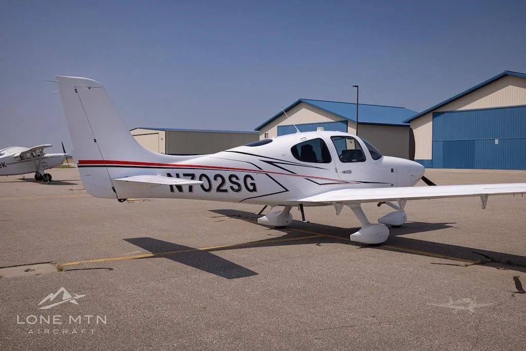 Exterior view of a 2024 CIRRUS SR20-G7, N702SG.