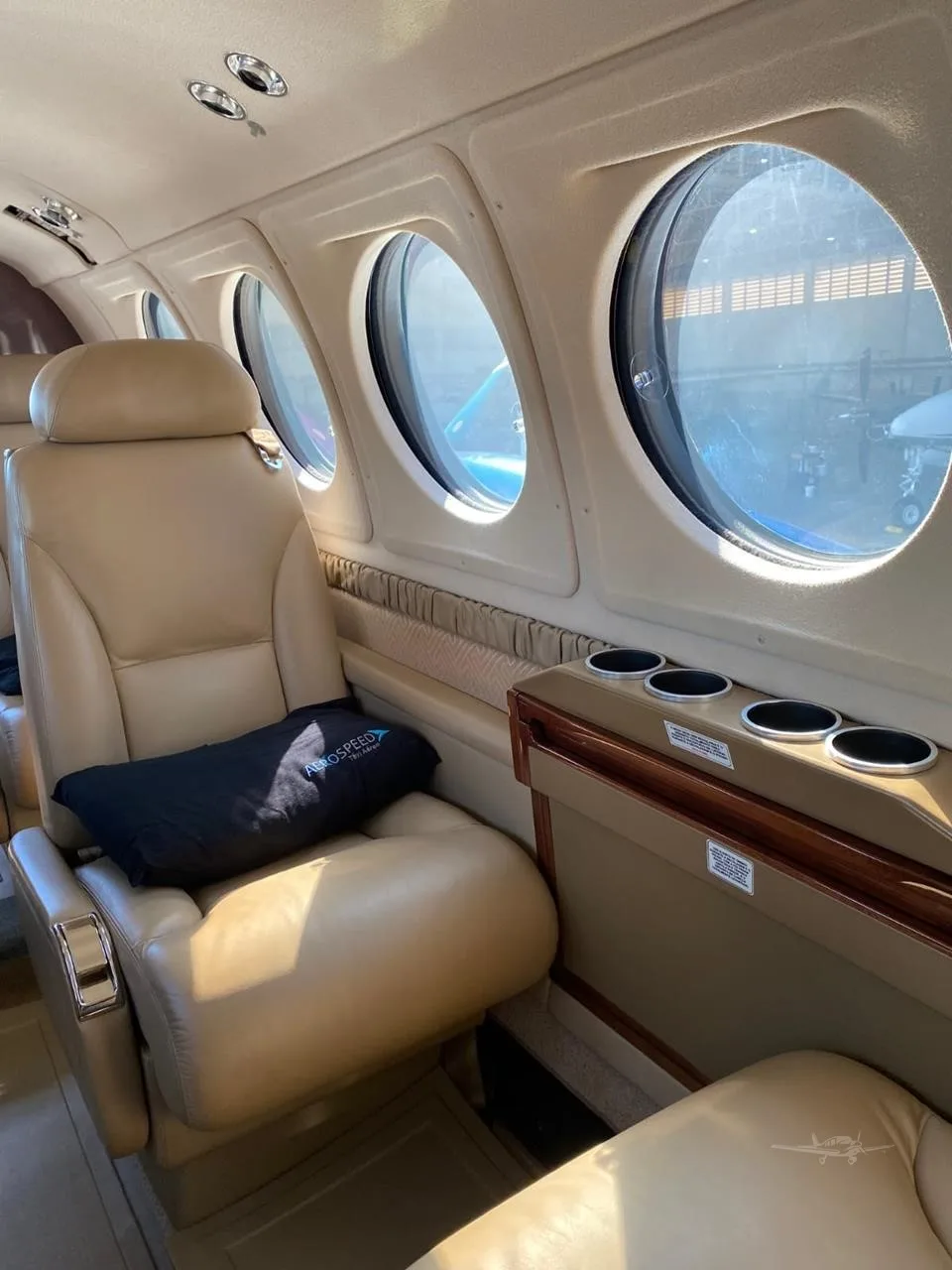Cabin interior of a 2014 BEECHCRAFT KING AIR 250.