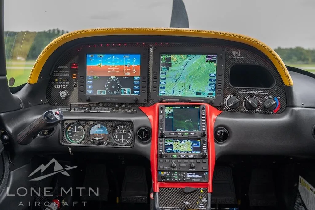 Avionics suite of a 2006 Cirrus SR22 G2.