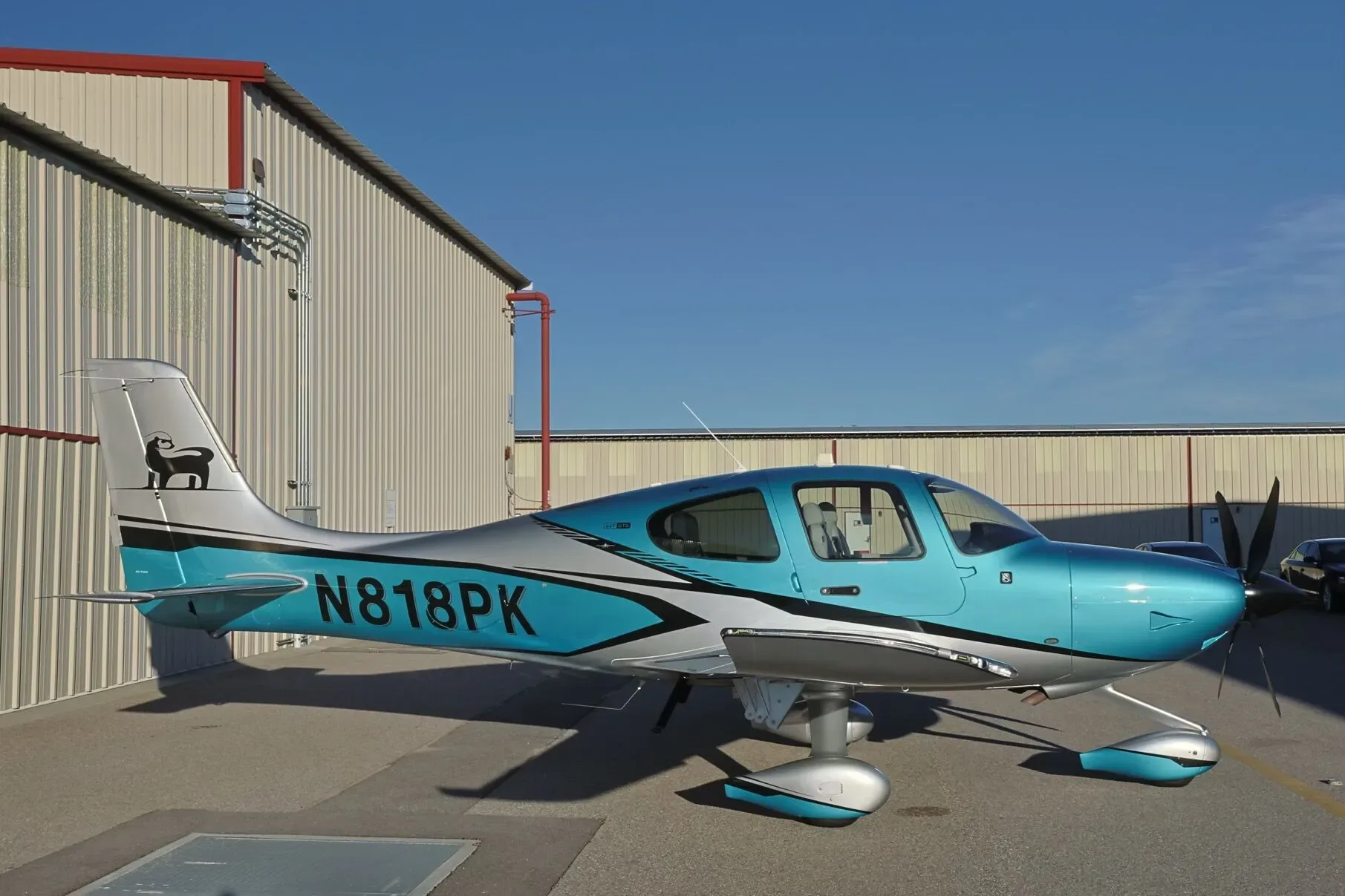 Exterior view of a 2024 Cirrus SR22T G7.