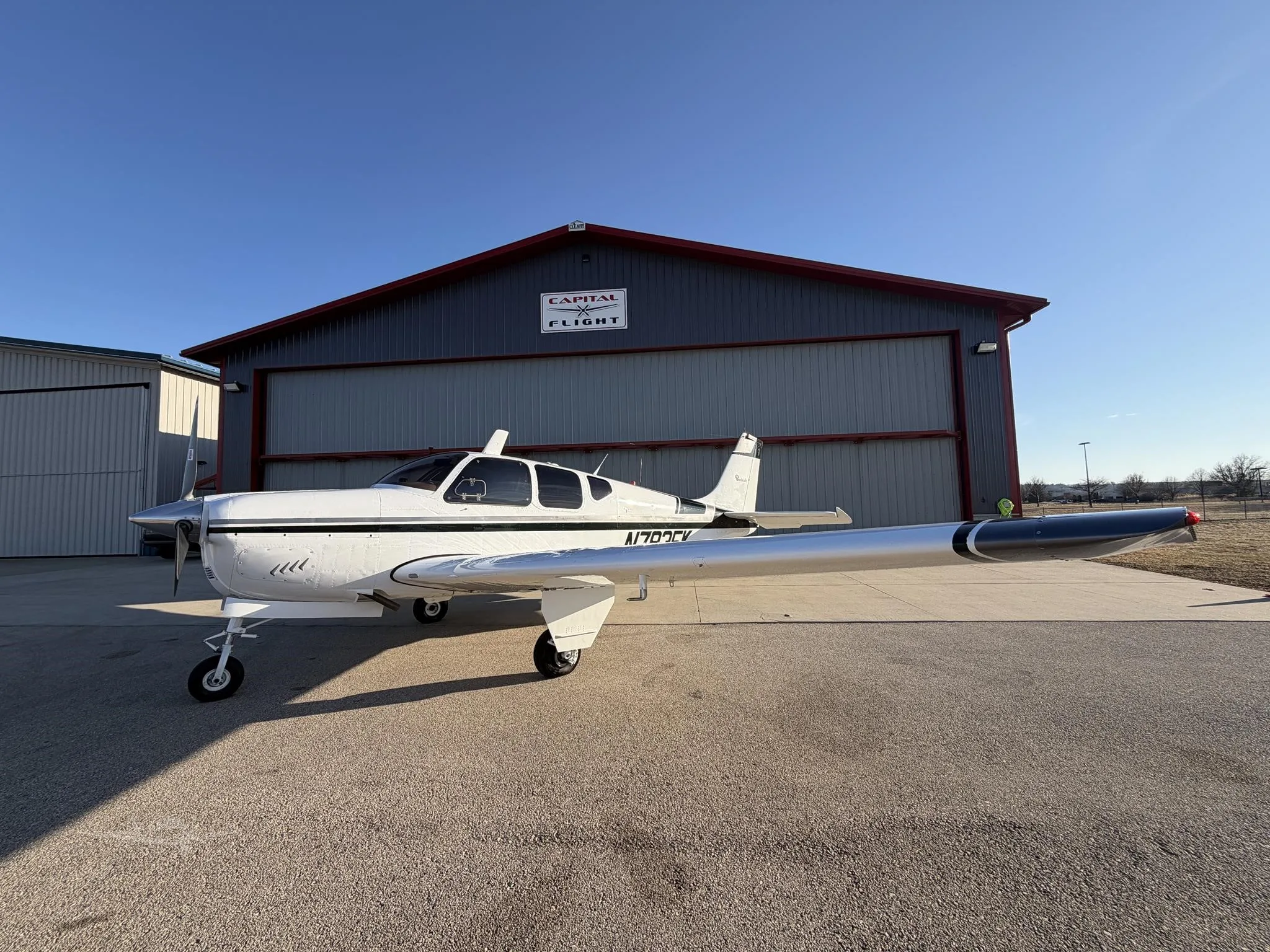Marketing image of a 1964 BEECHCRAFT B33 DEBONAIR.