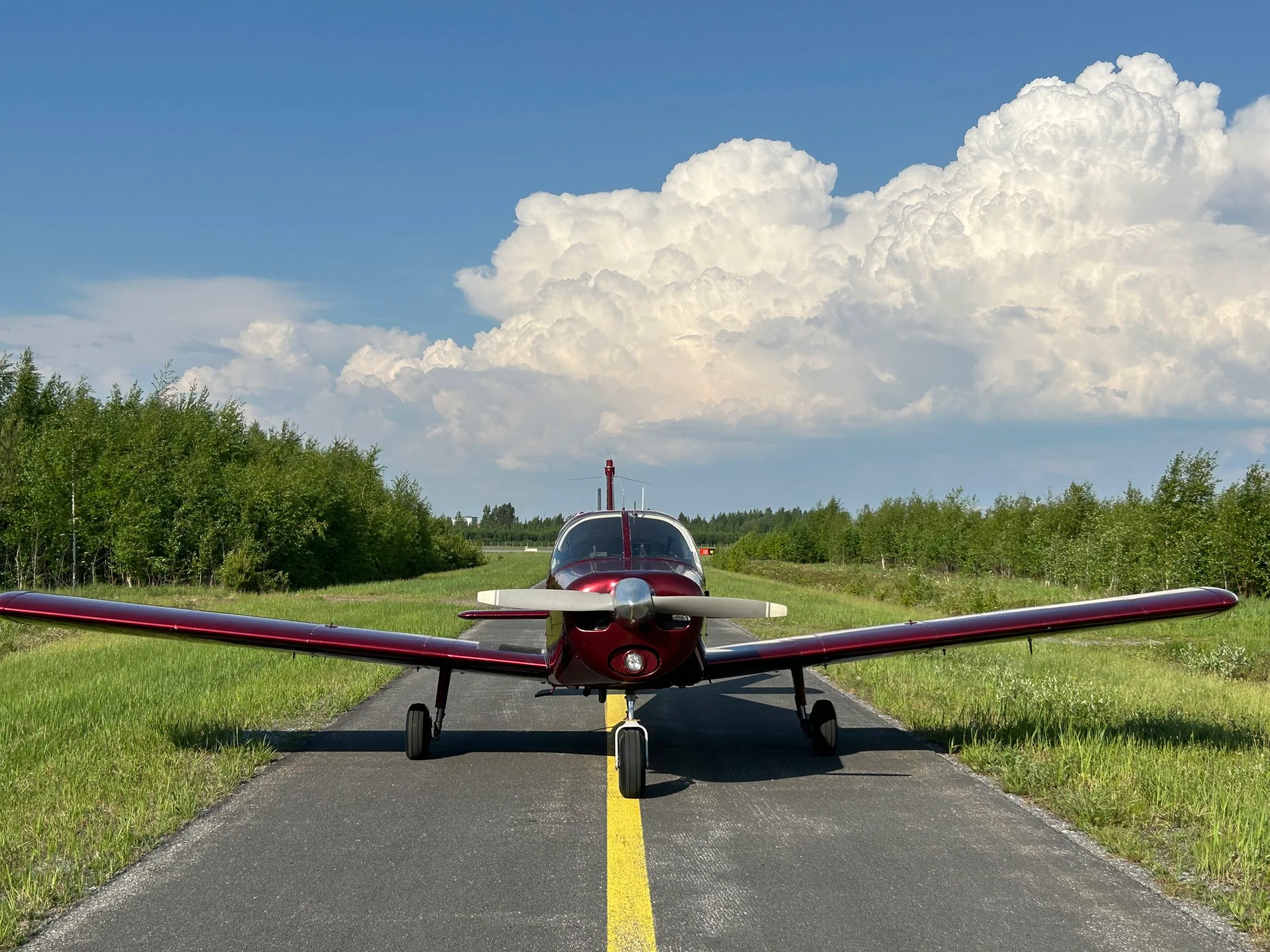 Exterior view of a 1967 Piper PA-28-150 Cherokee, SE-FAA.