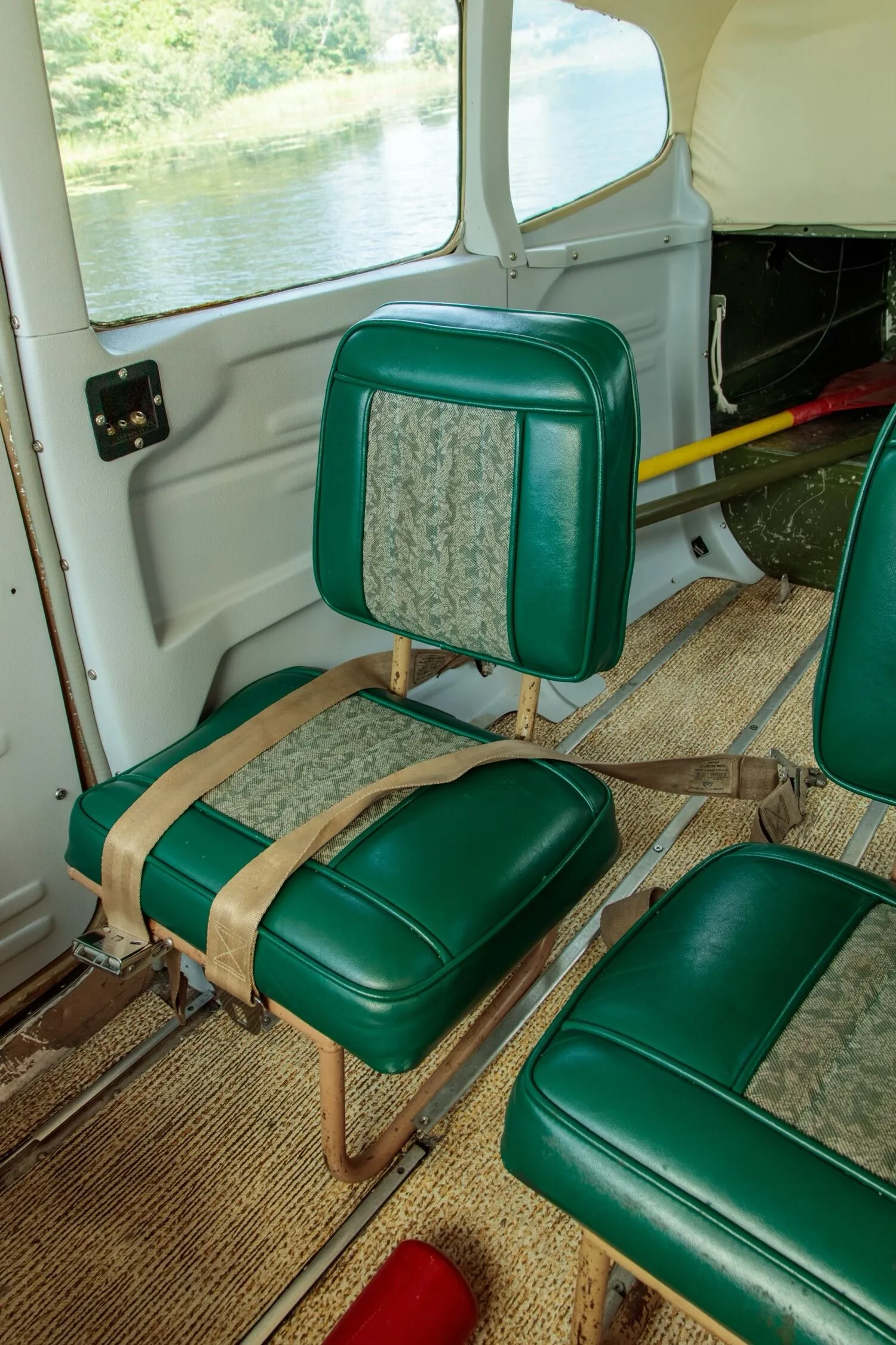 Cabin interior of a 1969 Cessna Skywagon 180.