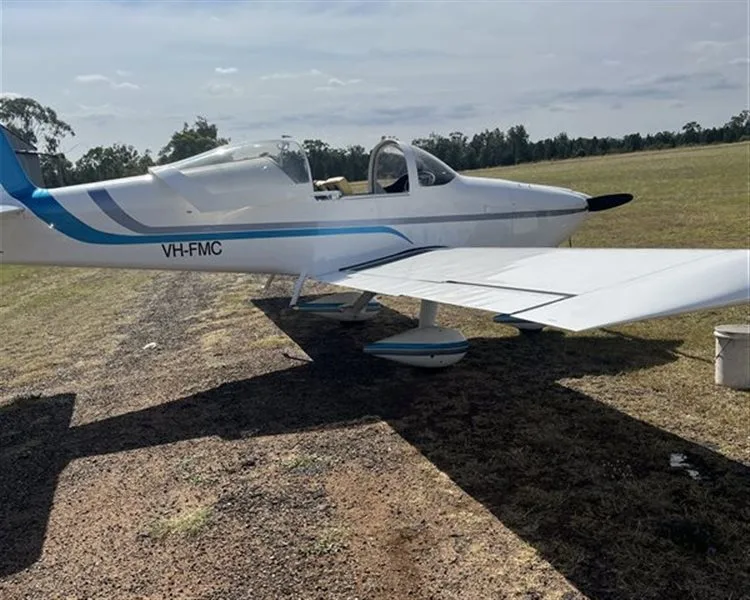 Exterior view of a 2012 Vans RV 9A, VH-FMC.