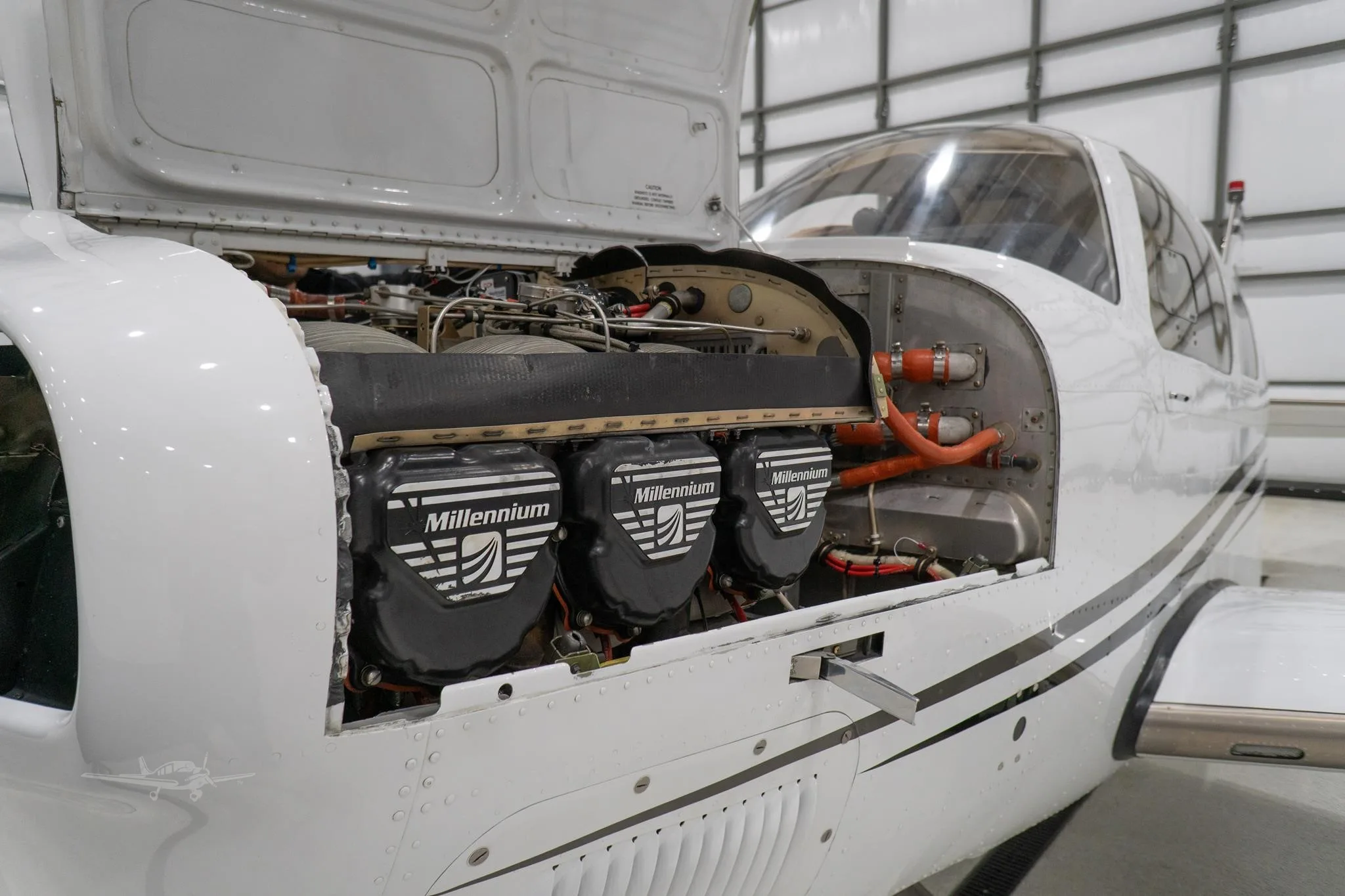 Engine detail of a 2006 BEECHCRAFT G36 BONANZA.