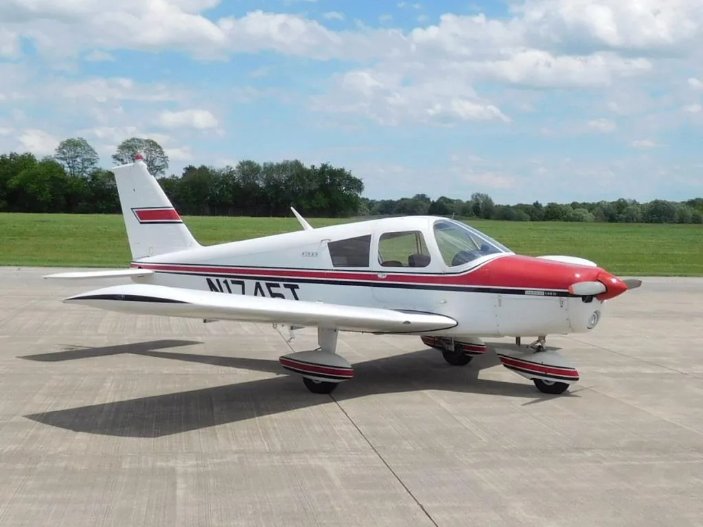 Exterior view of a 1971 Piper Cherokee 140D - N1745T Aircraft.