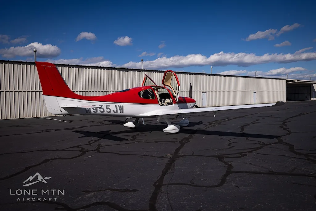 2017 Cirrus SR22 G6