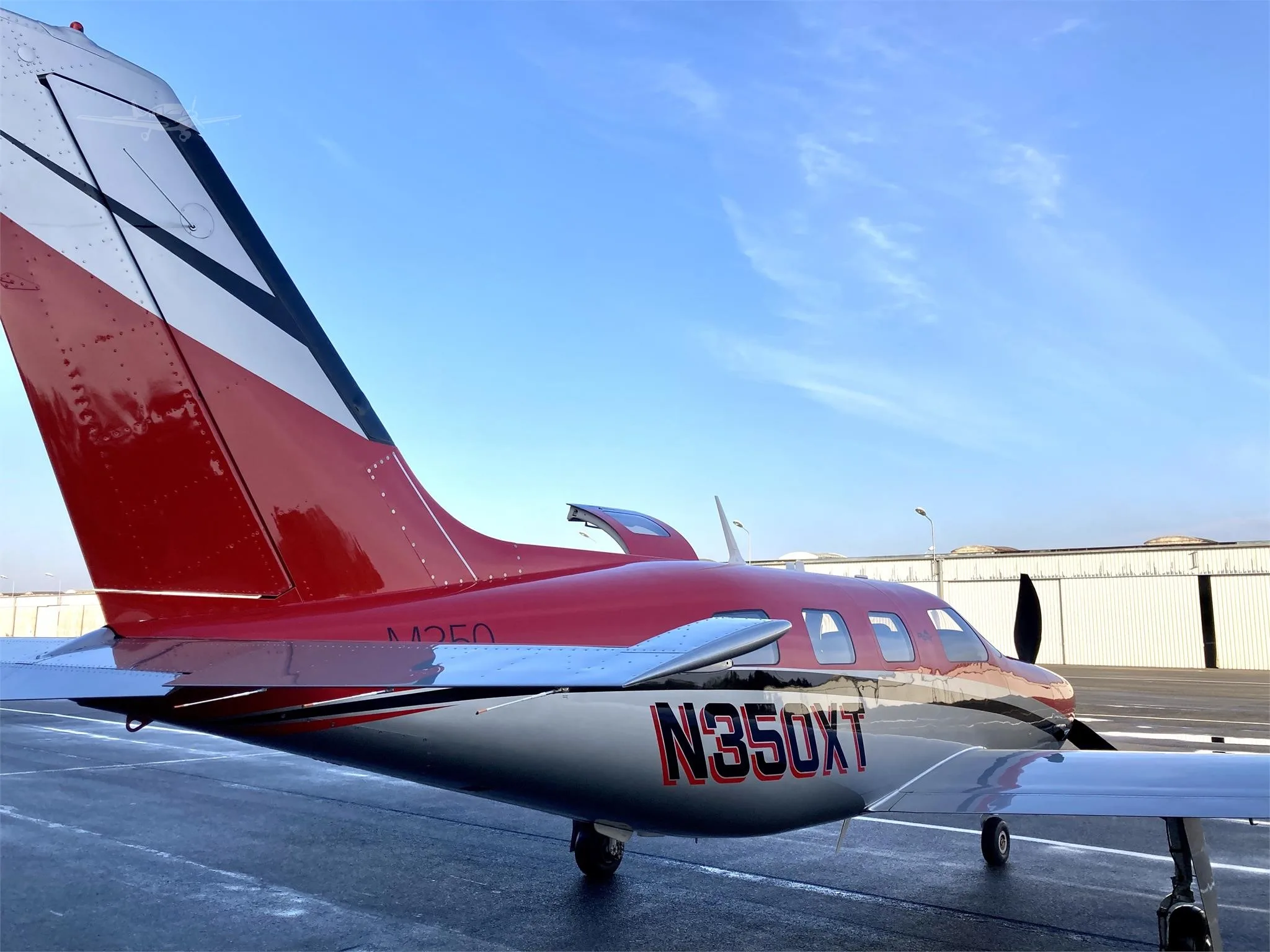 Exterior view of a 2016 PIPER M350, N350XT.