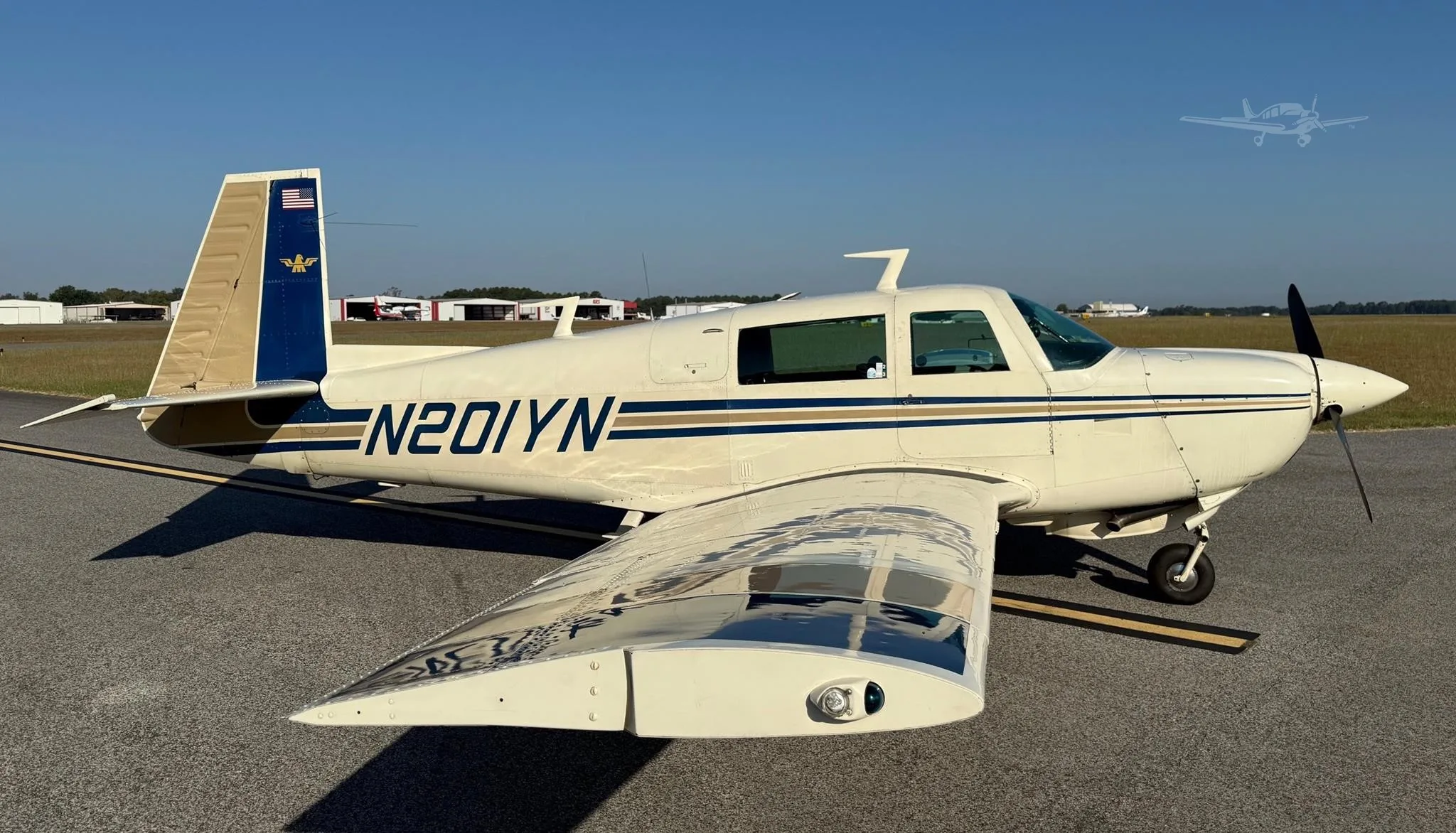 Exterior view of a 1978 MOONEY M20J 201, N201YN.