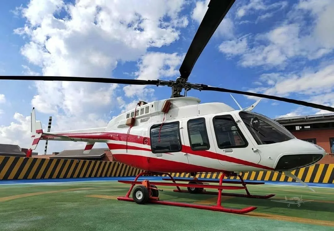 Exterior view of a 2017 BELL 407GXP.