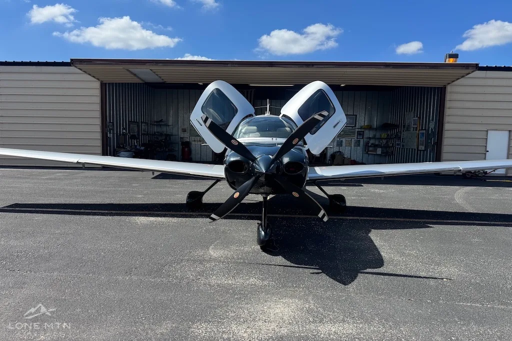 Exterior view of a 2022 Cirrus SR22T G6 GTS, N7772T.