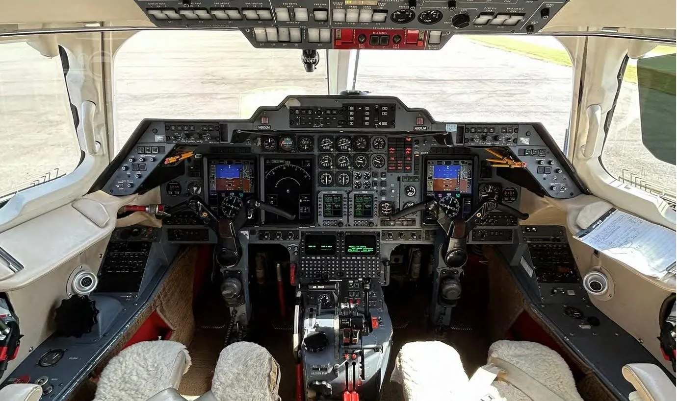 N800JM - 1989 Hawker 800A
