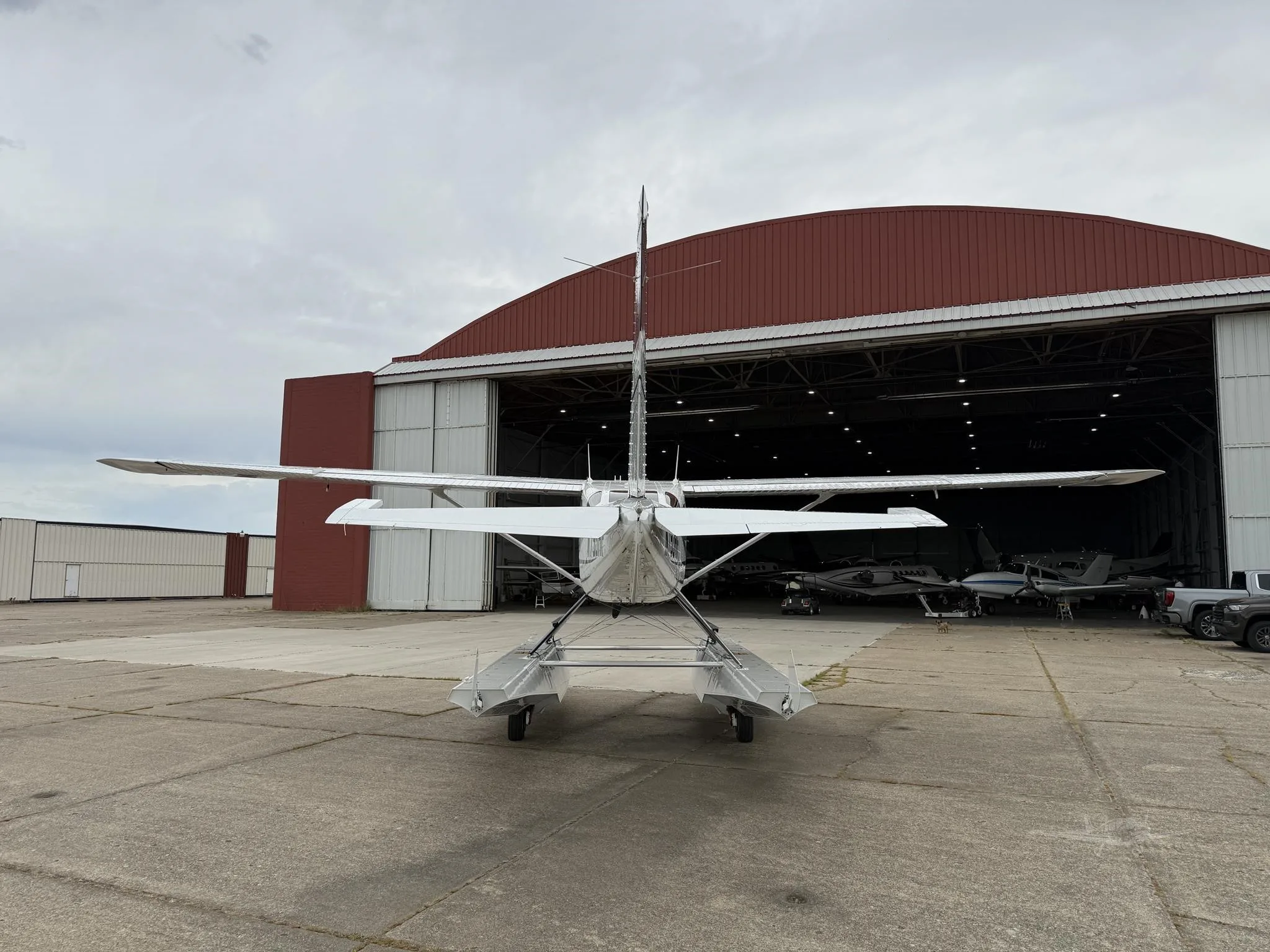 Exterior view of a 2007 CESSNA TURBO 206H AMPHIBIAN, N793HF.