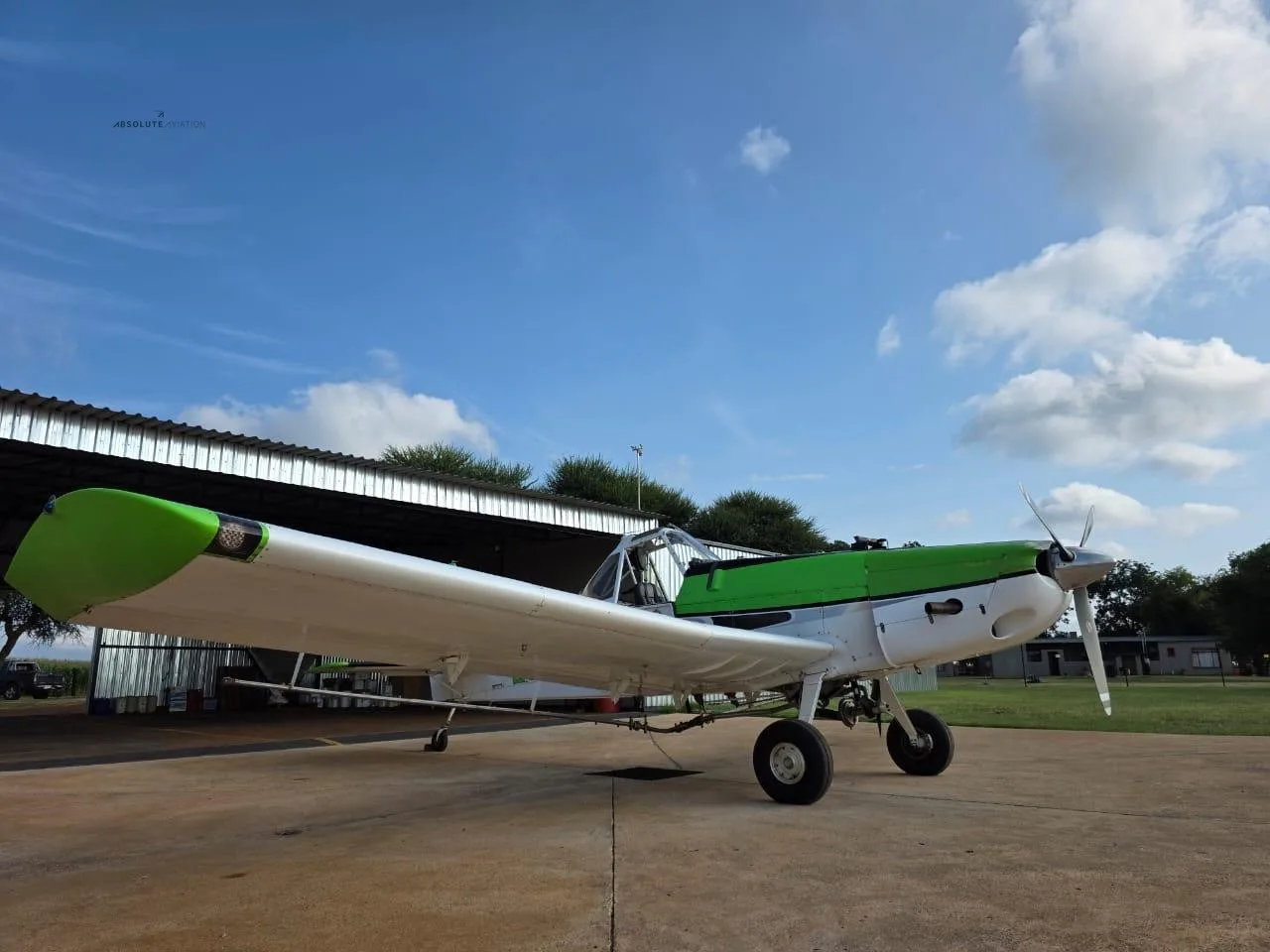 Exterior view of a 1974 PIPER PAWNEE BRAVE.