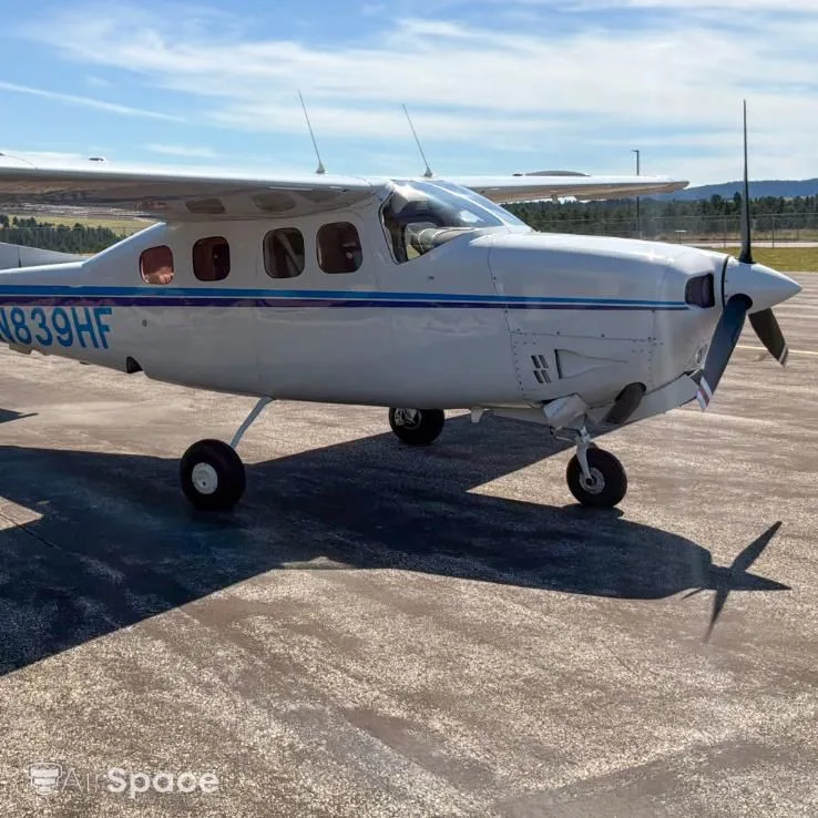 Exterior view of a 1980 Cessna P210N Pressurized Centurion.
