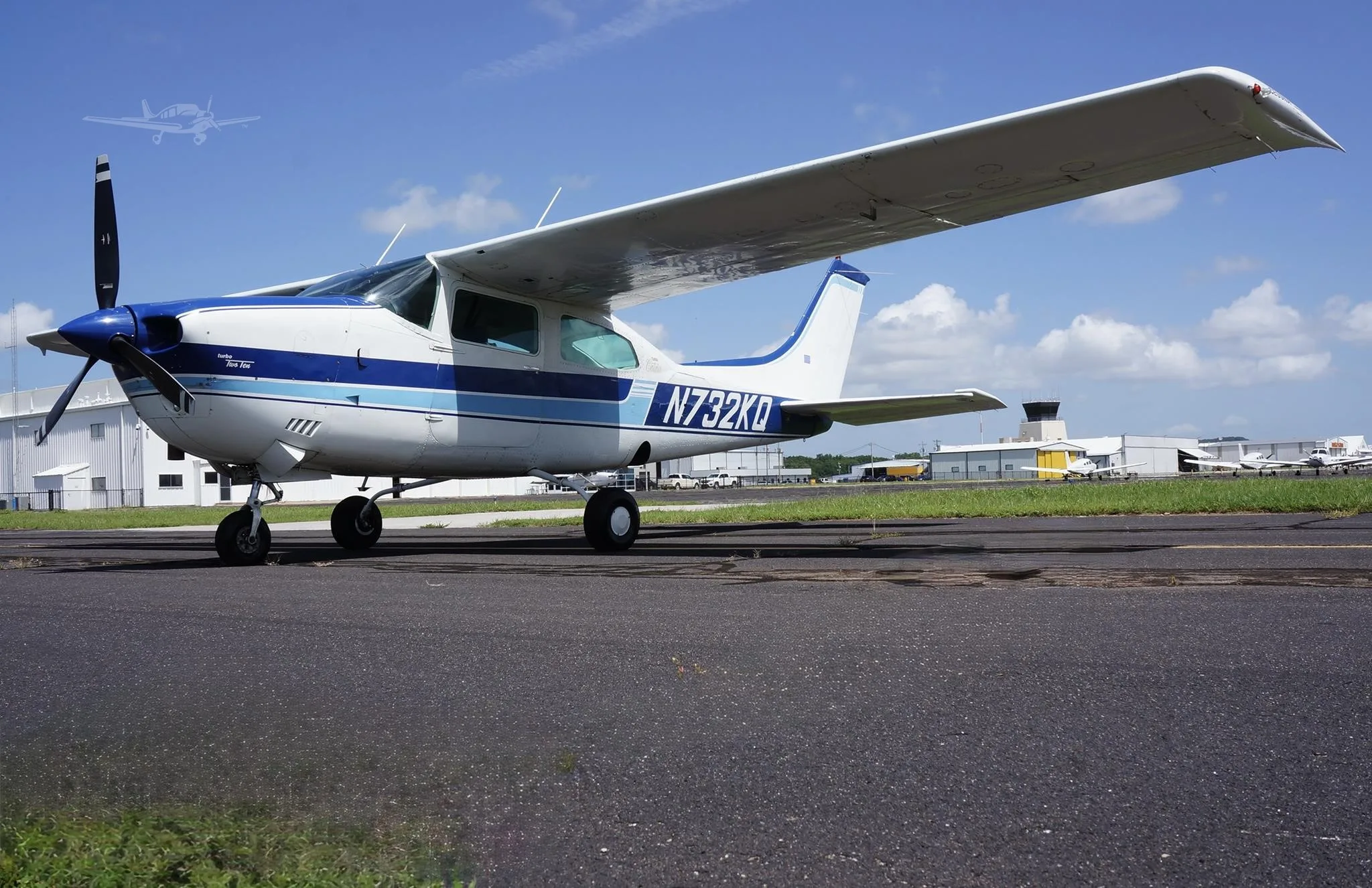 Exterior view of a 1977 CESSNA TURBO 210M, N732KQ.