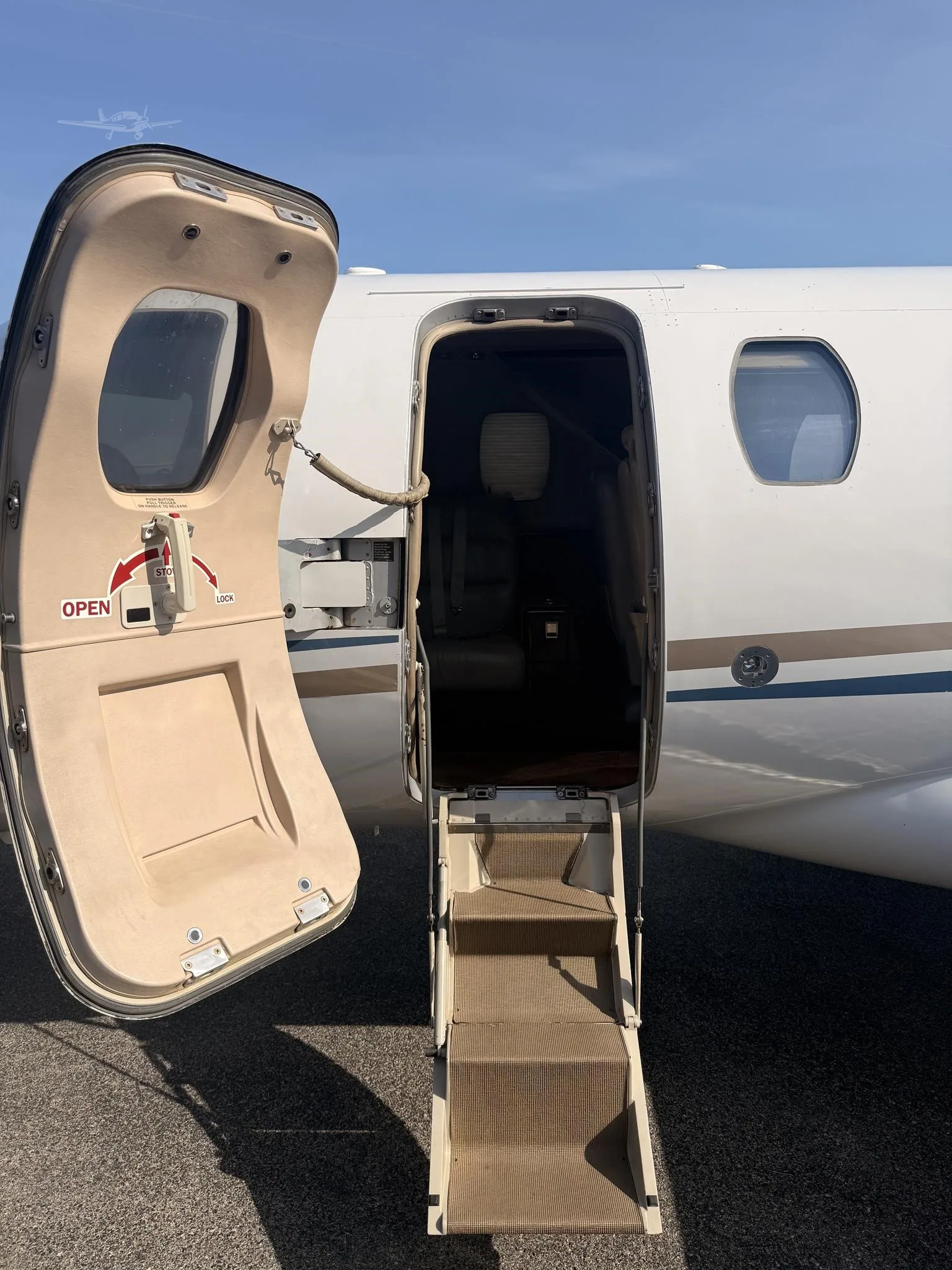 Exterior view of a 2002 CESSNA CITATION CJ1, N525JJ.