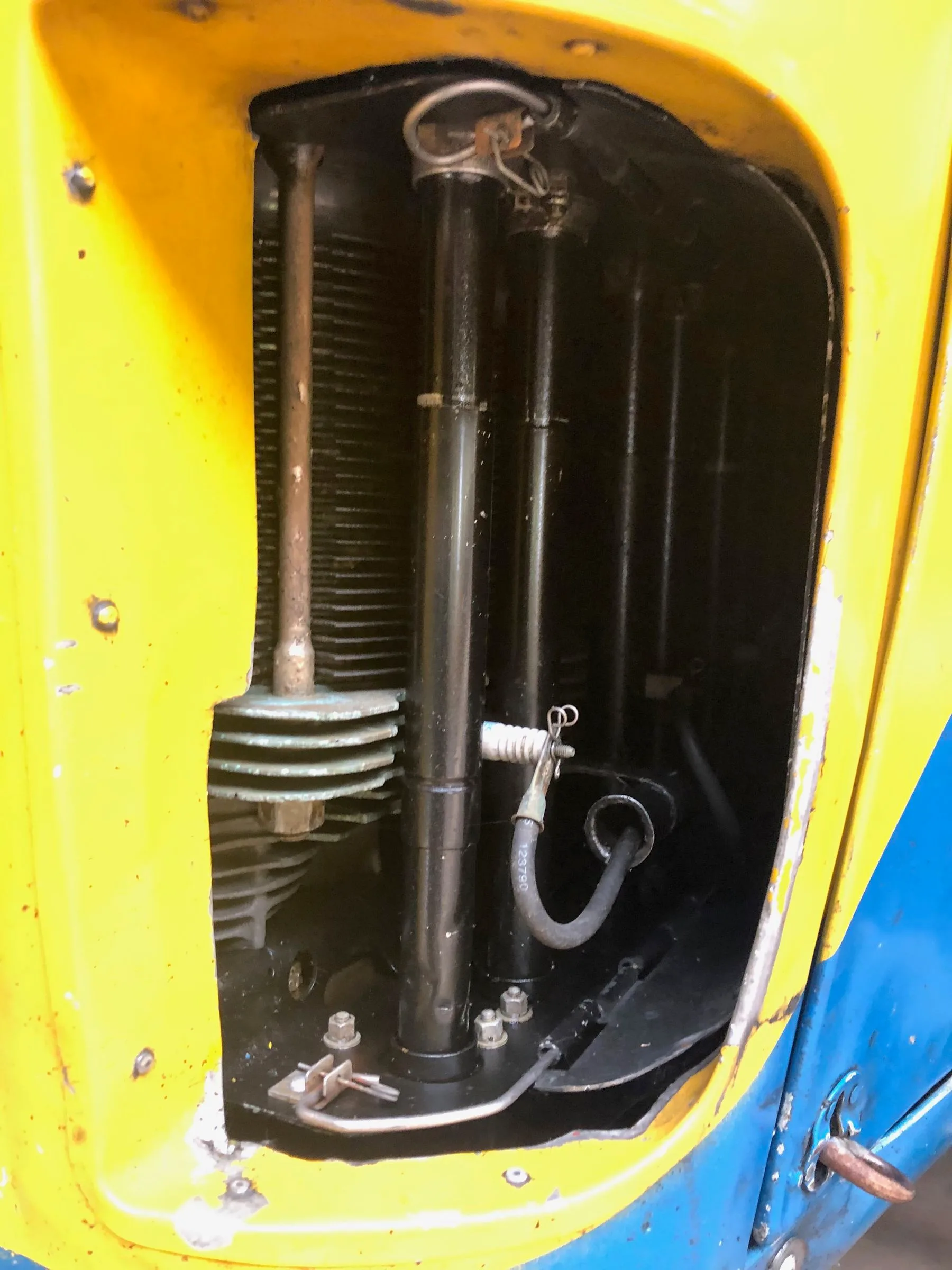 Engine detail of a 1942 de Havilland DH-82A Tiger Moth.
