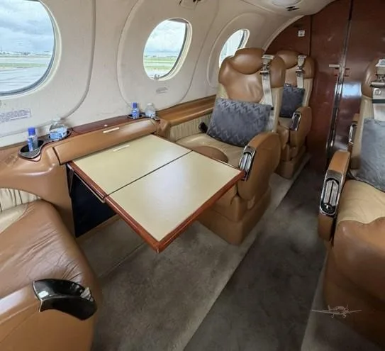 Cabin interior of a 2004 BEECHCRAFT PREMIER I.