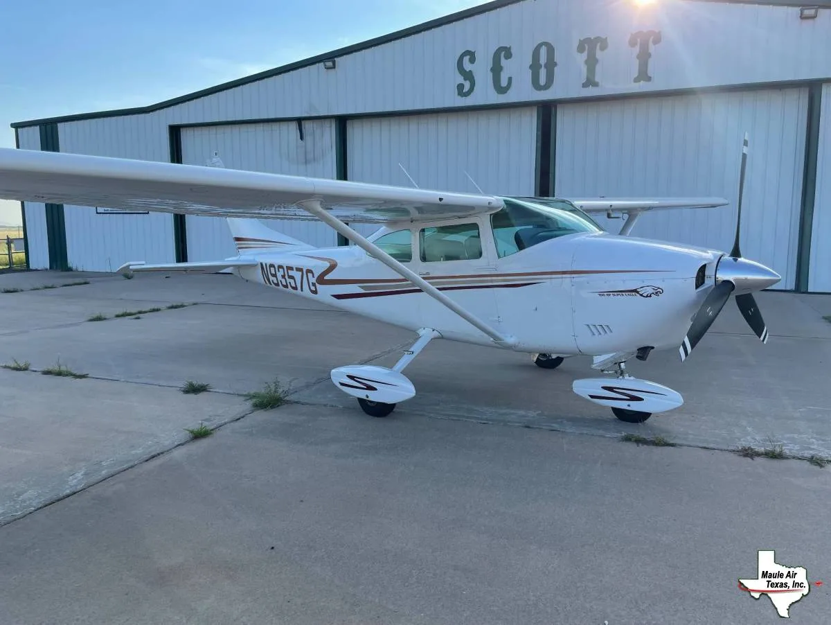 Exterior view of a 1971 Cessna 182P Skylane.