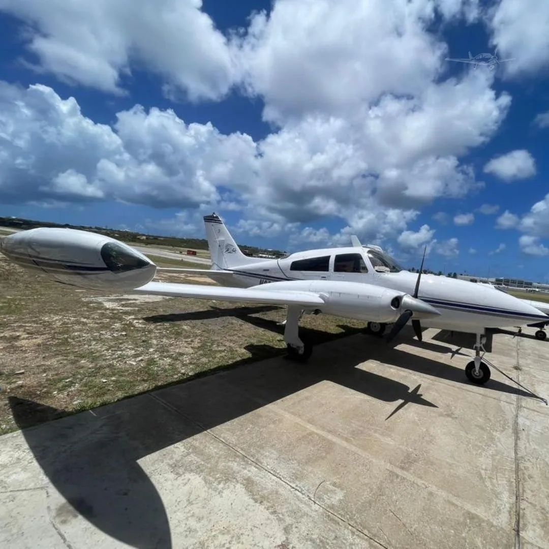 Exterior view of a 1975 CESSNA 310R, N628BW.