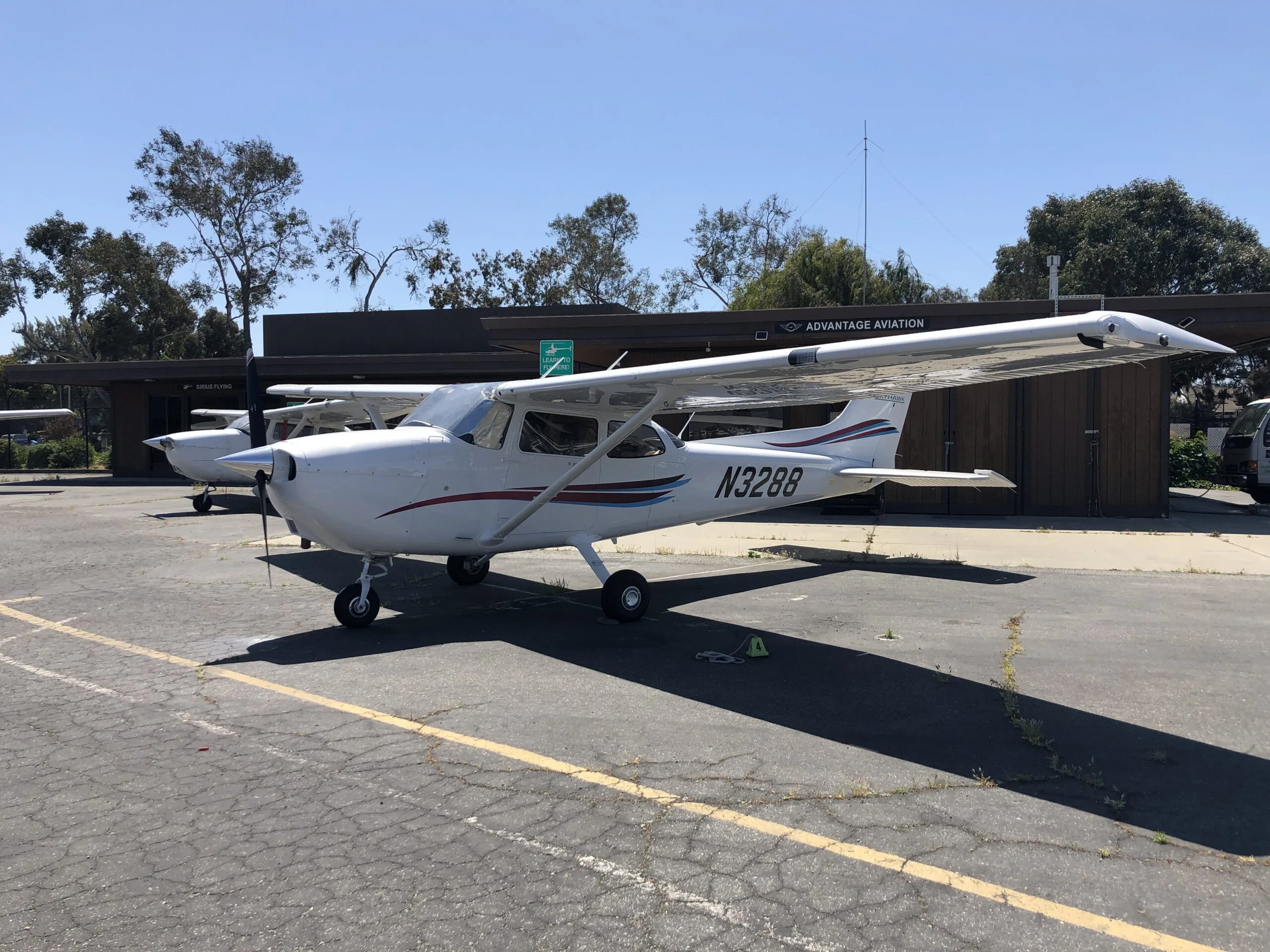 Avionics suite of a 2020 Cessna 172SP G1000.