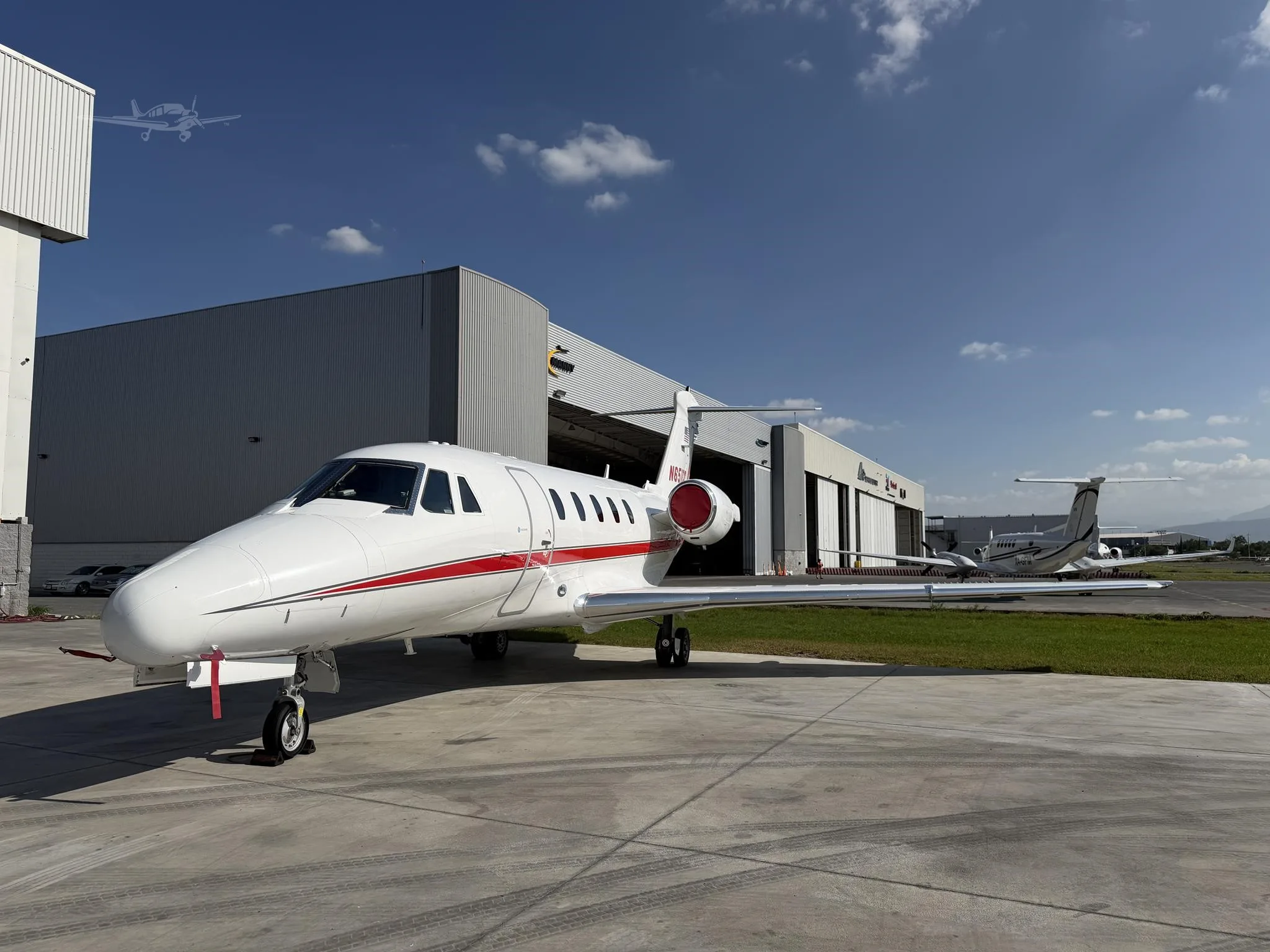 Exterior view of a 2000 CESSNA CITATION VII, N651CC.