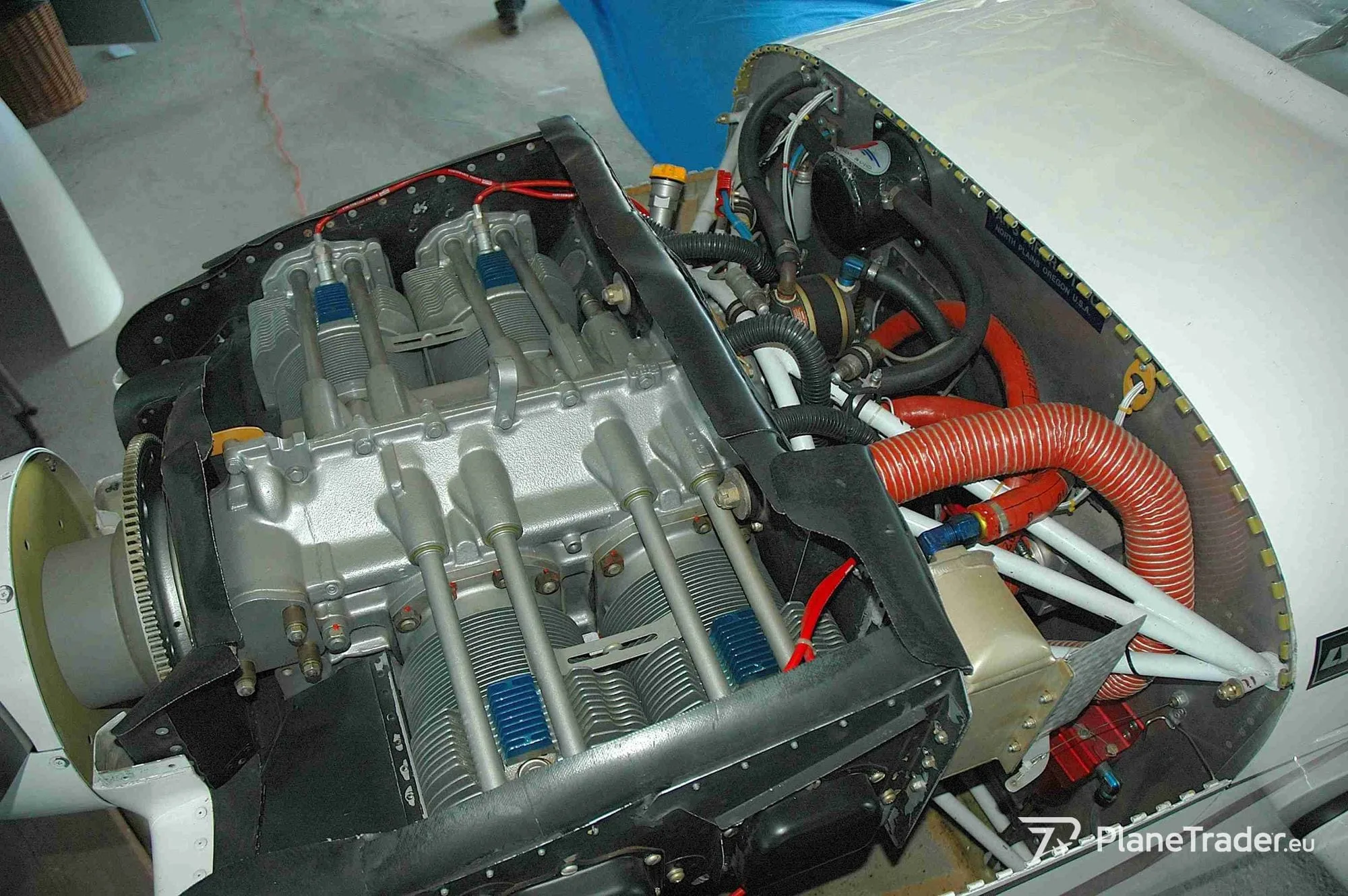 Engine detail of a 2001 Vans RV6 A.