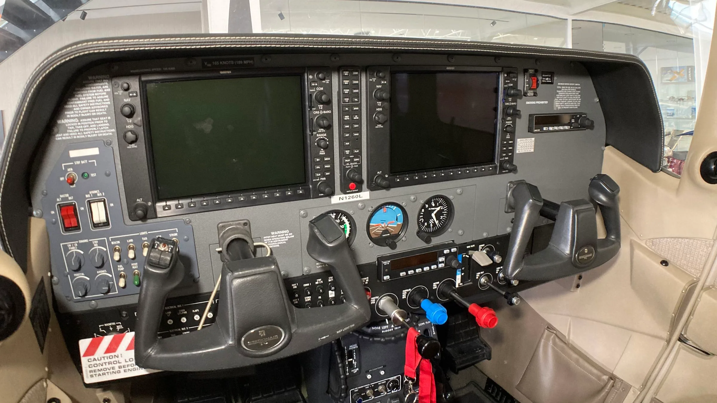 Cockpit and instrument panel of a 2006 Cessna T206H.