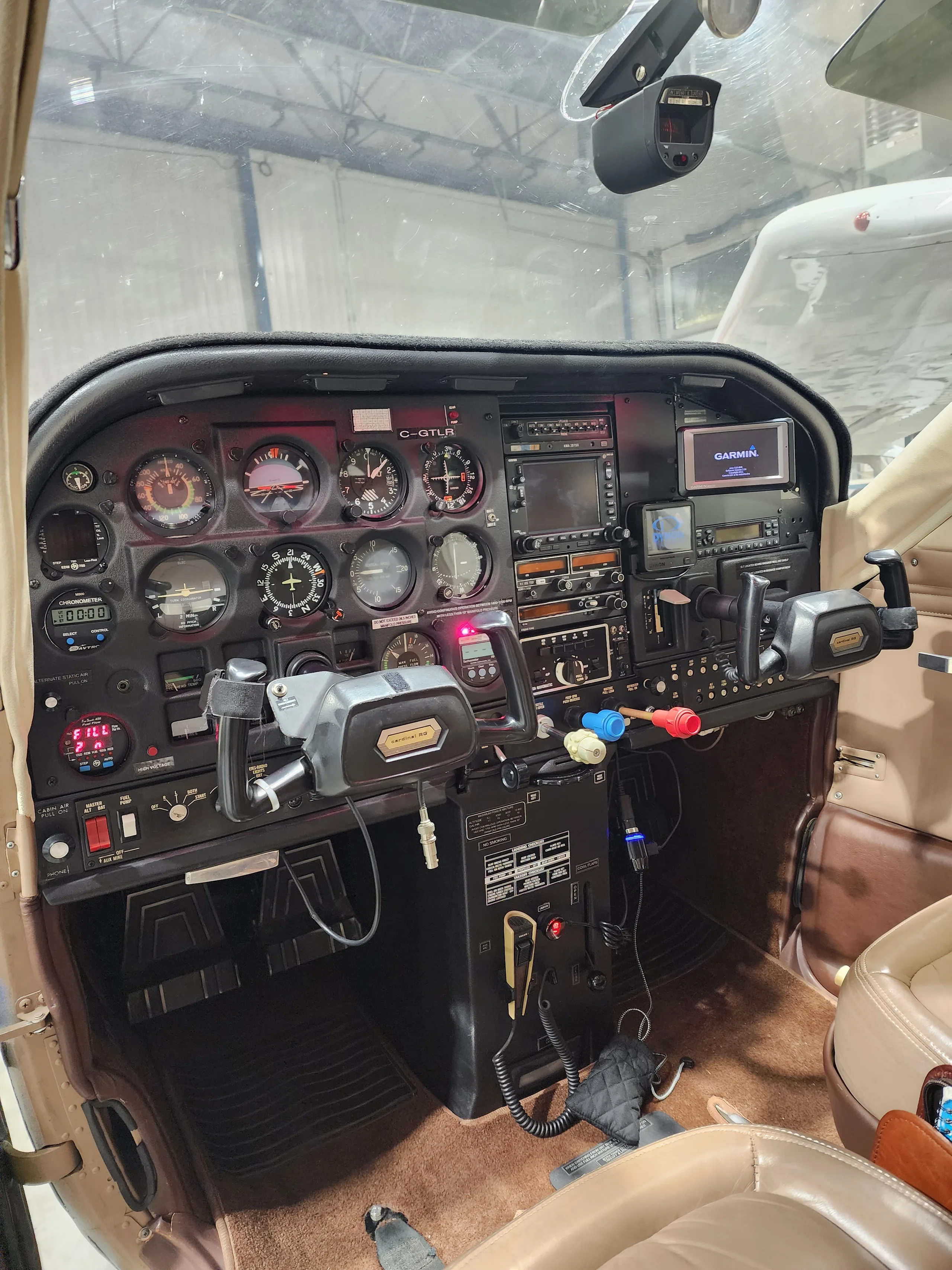 Cockpit and instrument panel of a 1977.