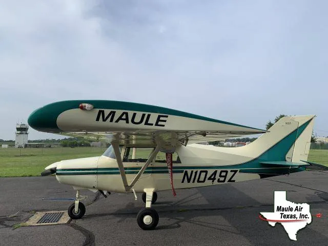 Exterior view of a 1995 Maule MXT-7-180A.
