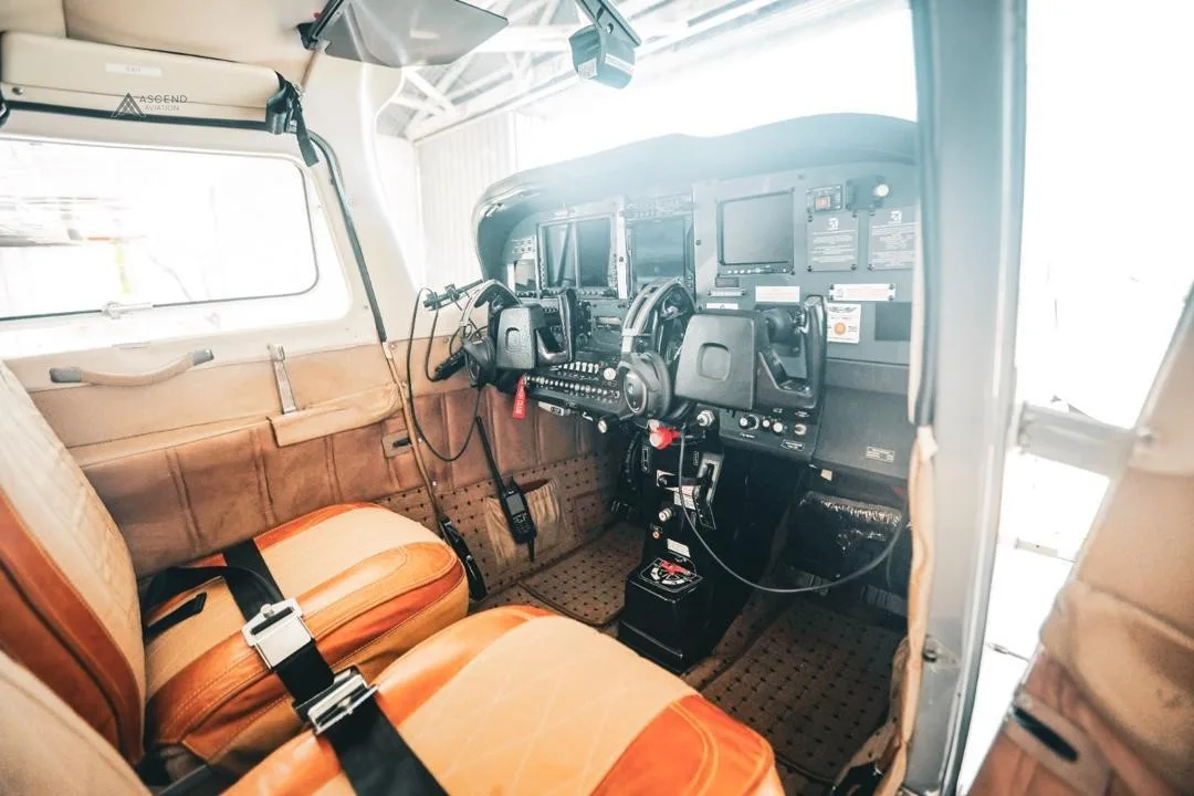 Cabin interior of a 1975 CESSNA 210L.