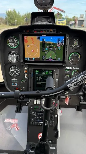Cockpit and instrument panel of a 2020 ROBINSON R66 TURBINE MARINE.