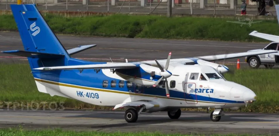 Exterior view of a 1991 LET L-410 UVP-E, HK-4109.