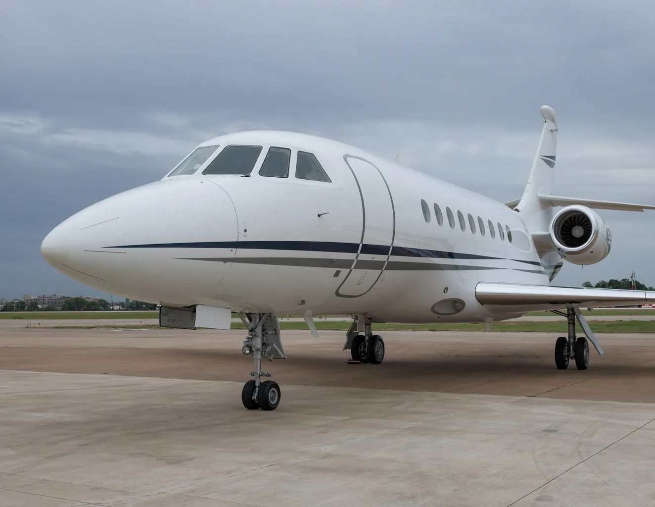 Exterior view of a 2011 Dassault Falcon 2000LX sn 223.